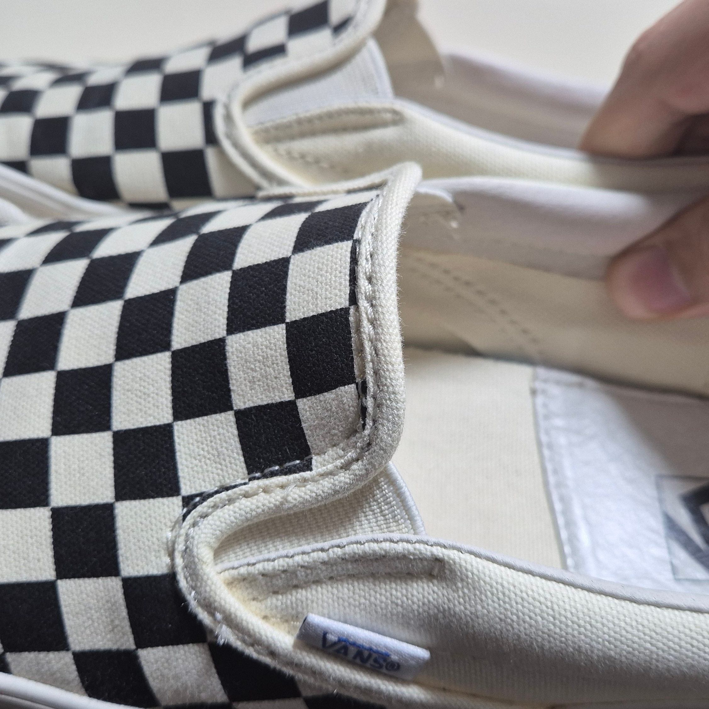 Vans Vault OG Classic Slip-On Checkerboard 착용 스타일