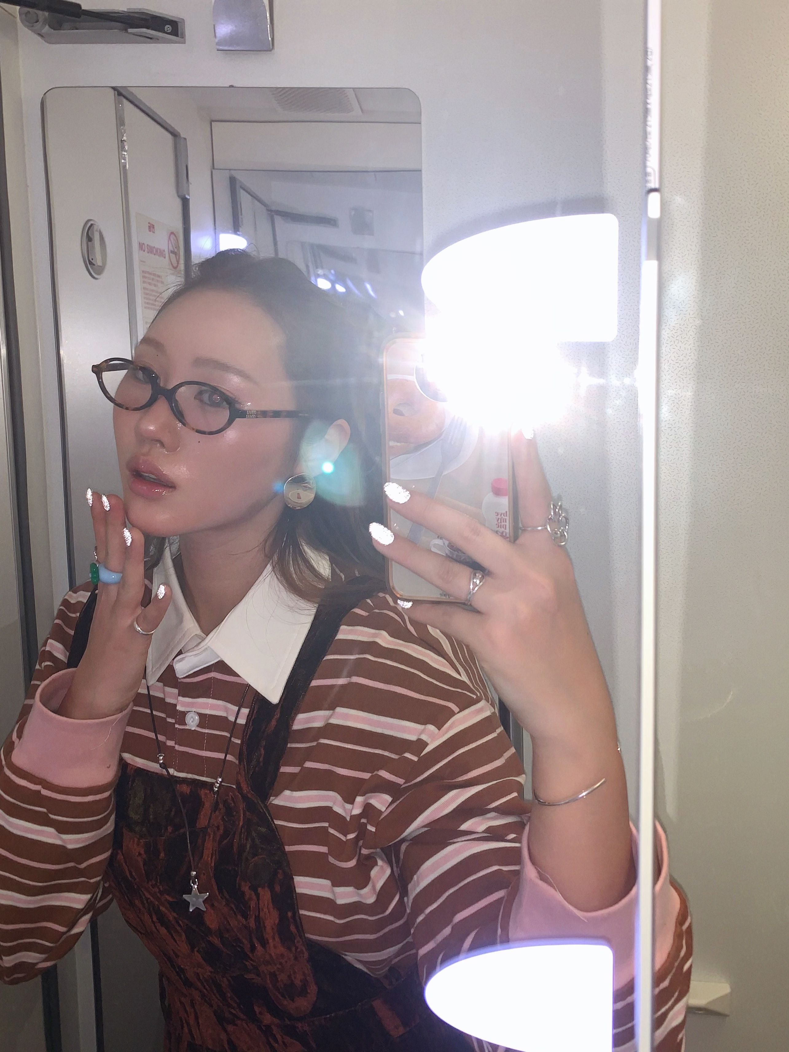 (W) Miu Miu Regard Sunglasses Blue Lenses Honey Tortoiseshell Acetate Standard fit 착용 스타일 - 3