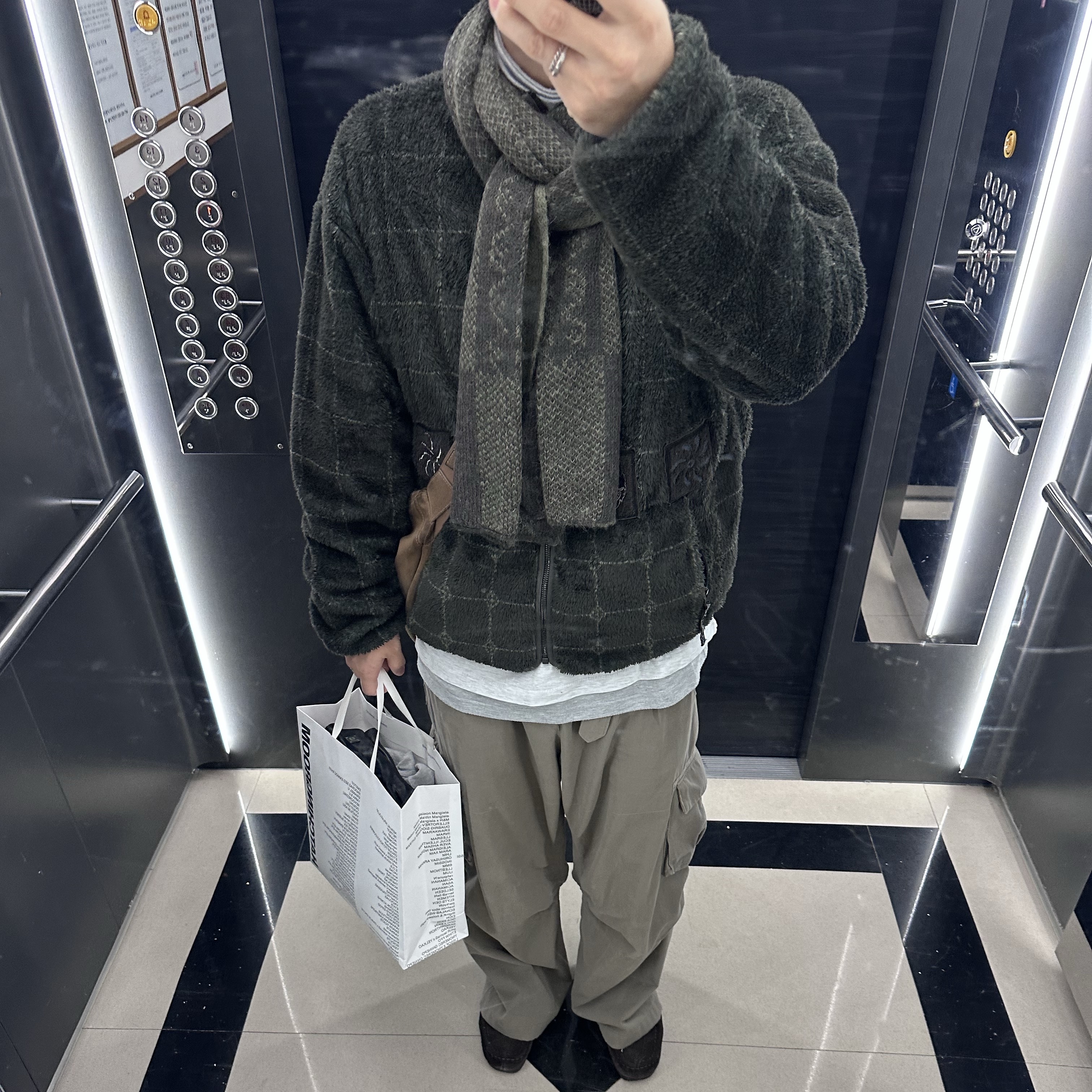 Polyteru Turtle Neck Sleeve Melange Gray, Polyteru Belted Cargo Pants 1.2v Olive Gray 착용 스타일