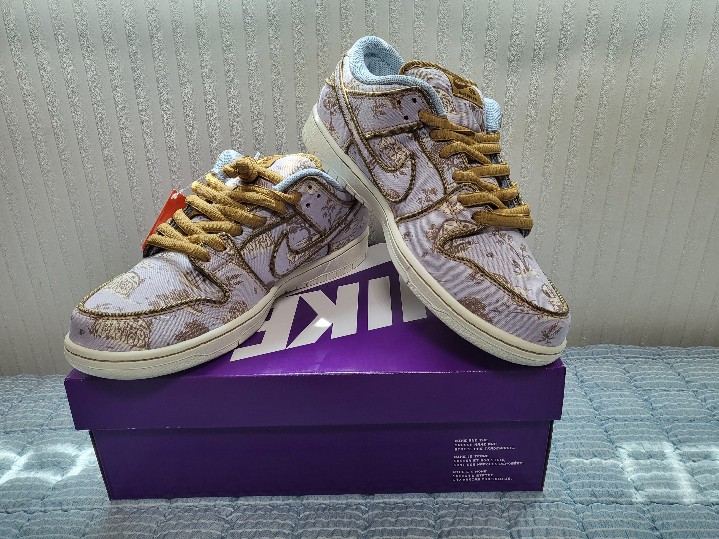 Nike SB Dunk Low Pro Premium Toile 착용 스타일