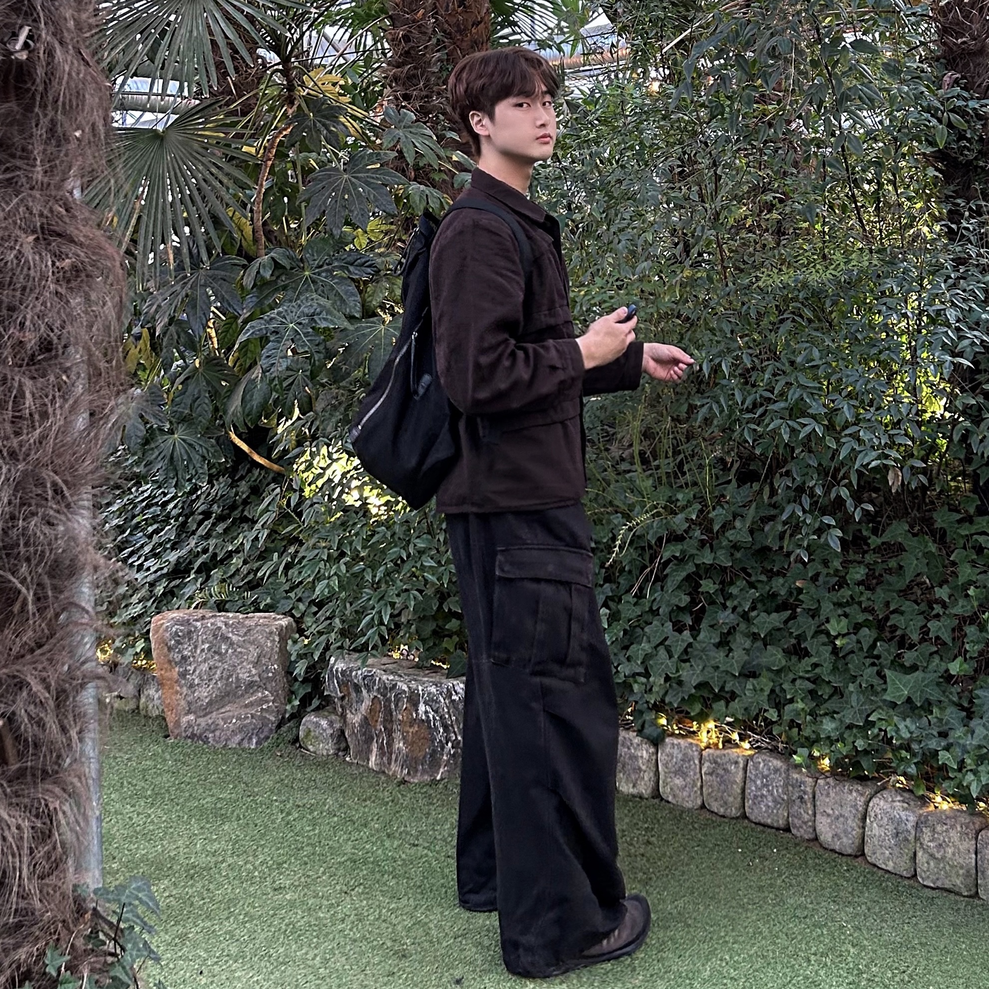 On Running x Post Archive Faction (Paf) Cloudventure Peak Cacao Espresso 착용 스타일