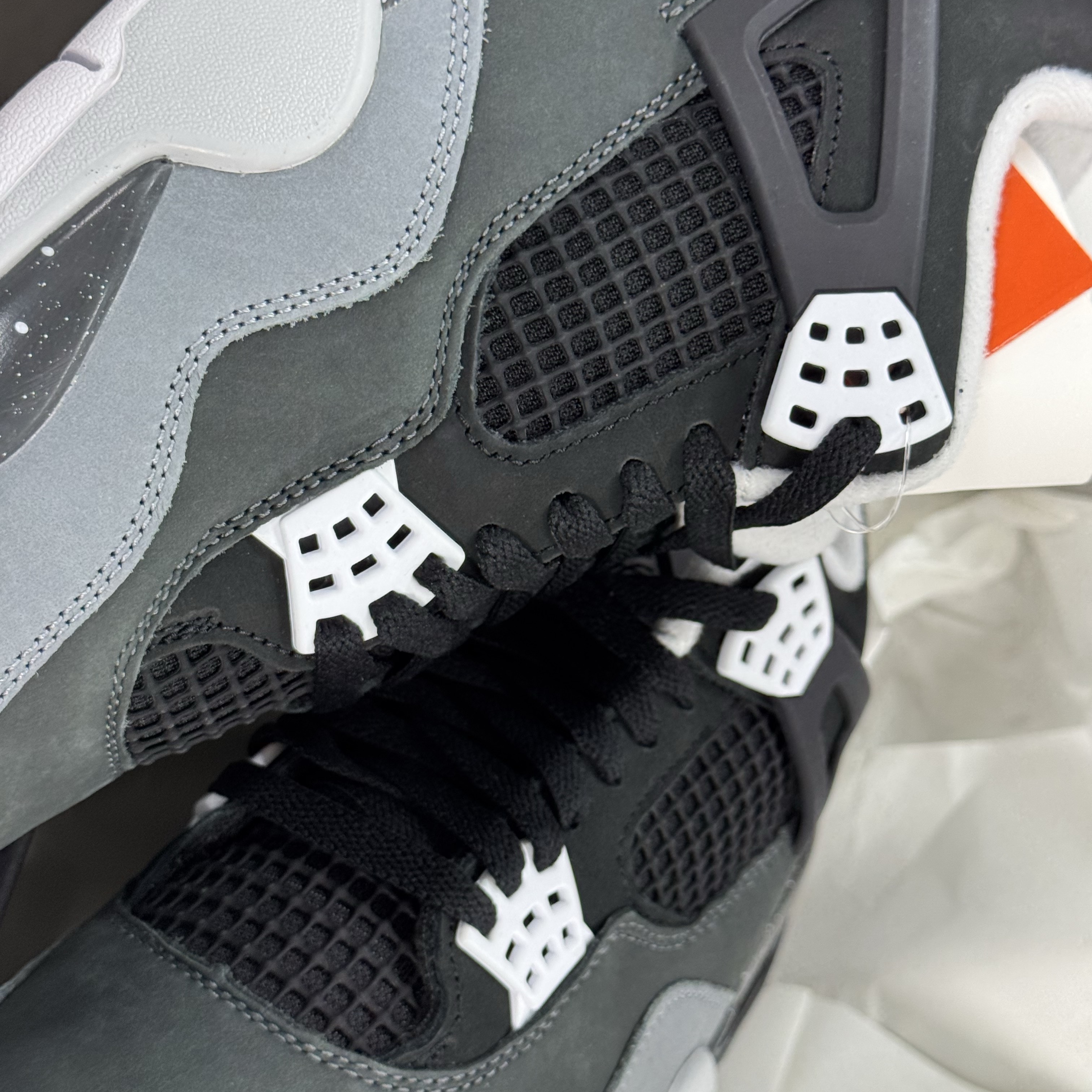 Jordan 4 Retro Fear 2024 착용 스타일
