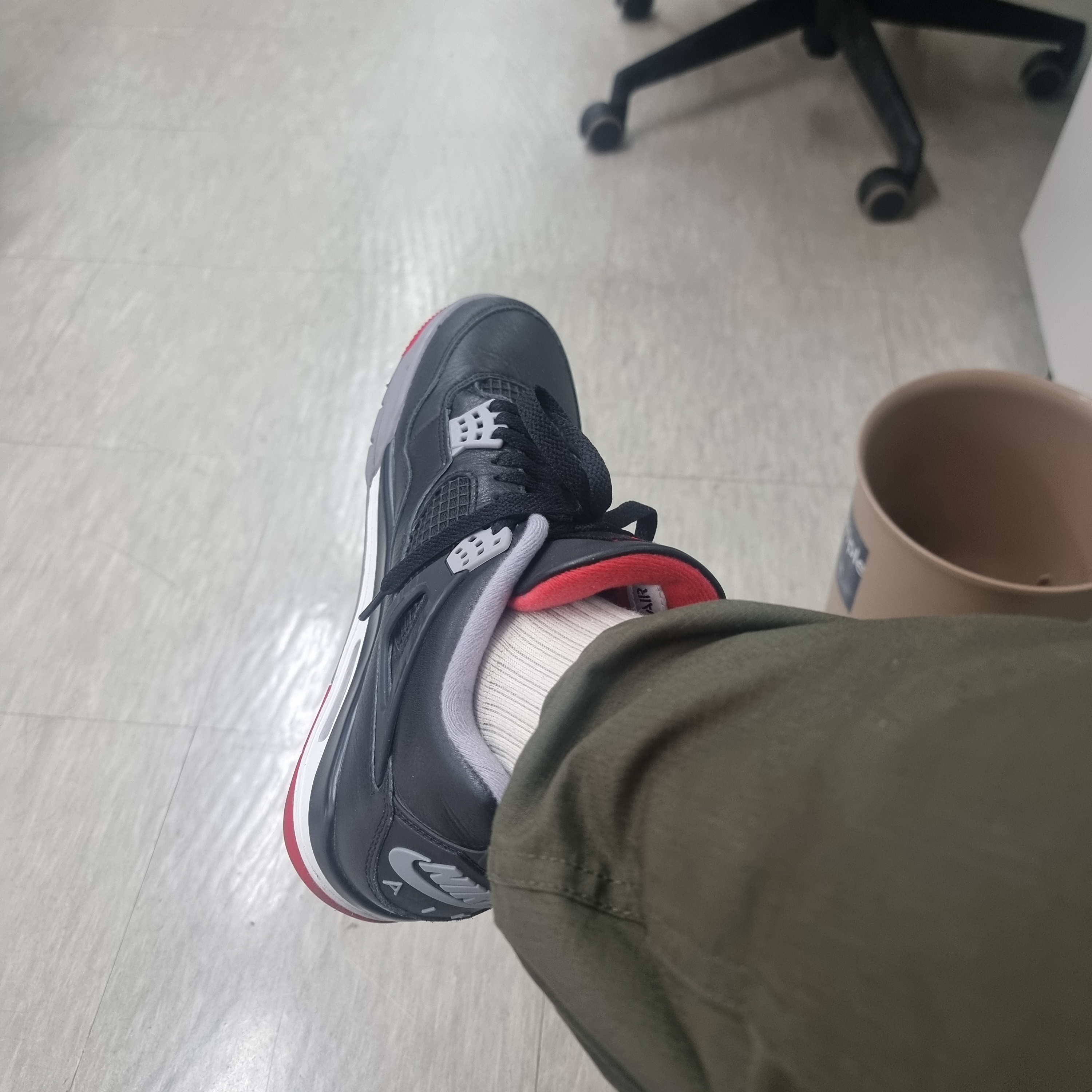 Jordan 4 Retro Bred Reimagined 착용 스타일