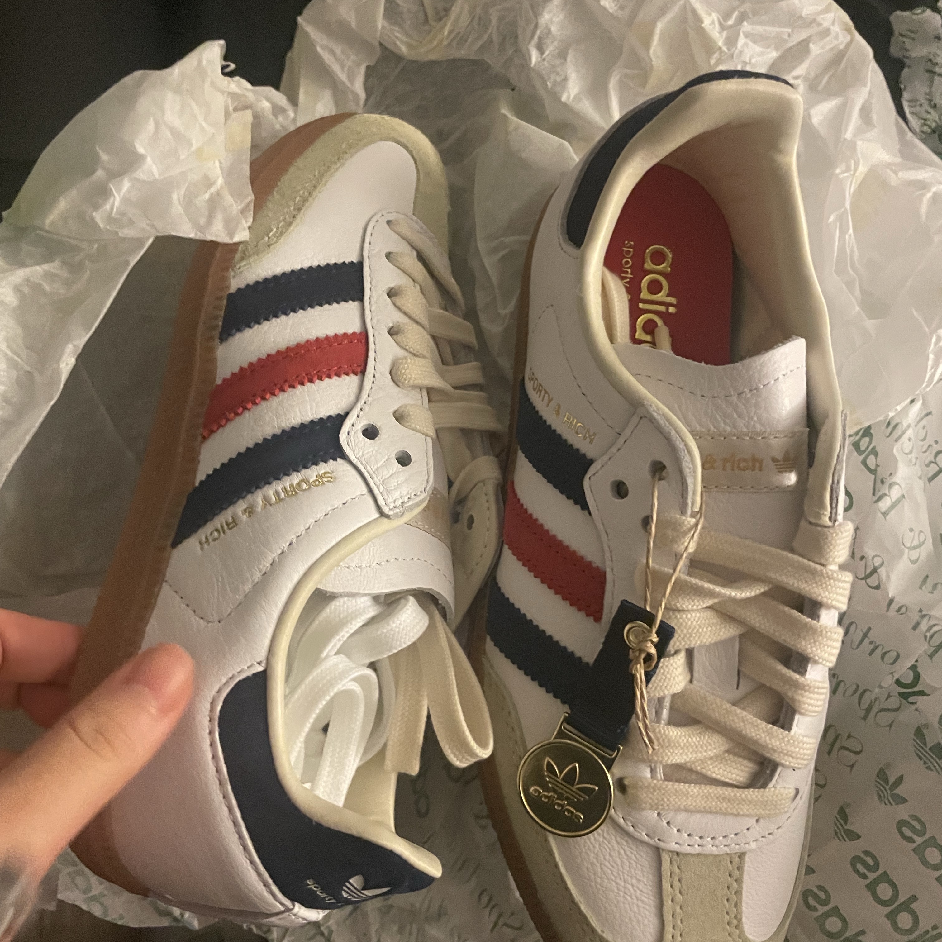 Adidas x Sporty & Rich Samba OG Cloud White Night Indigo 착용 스타일
