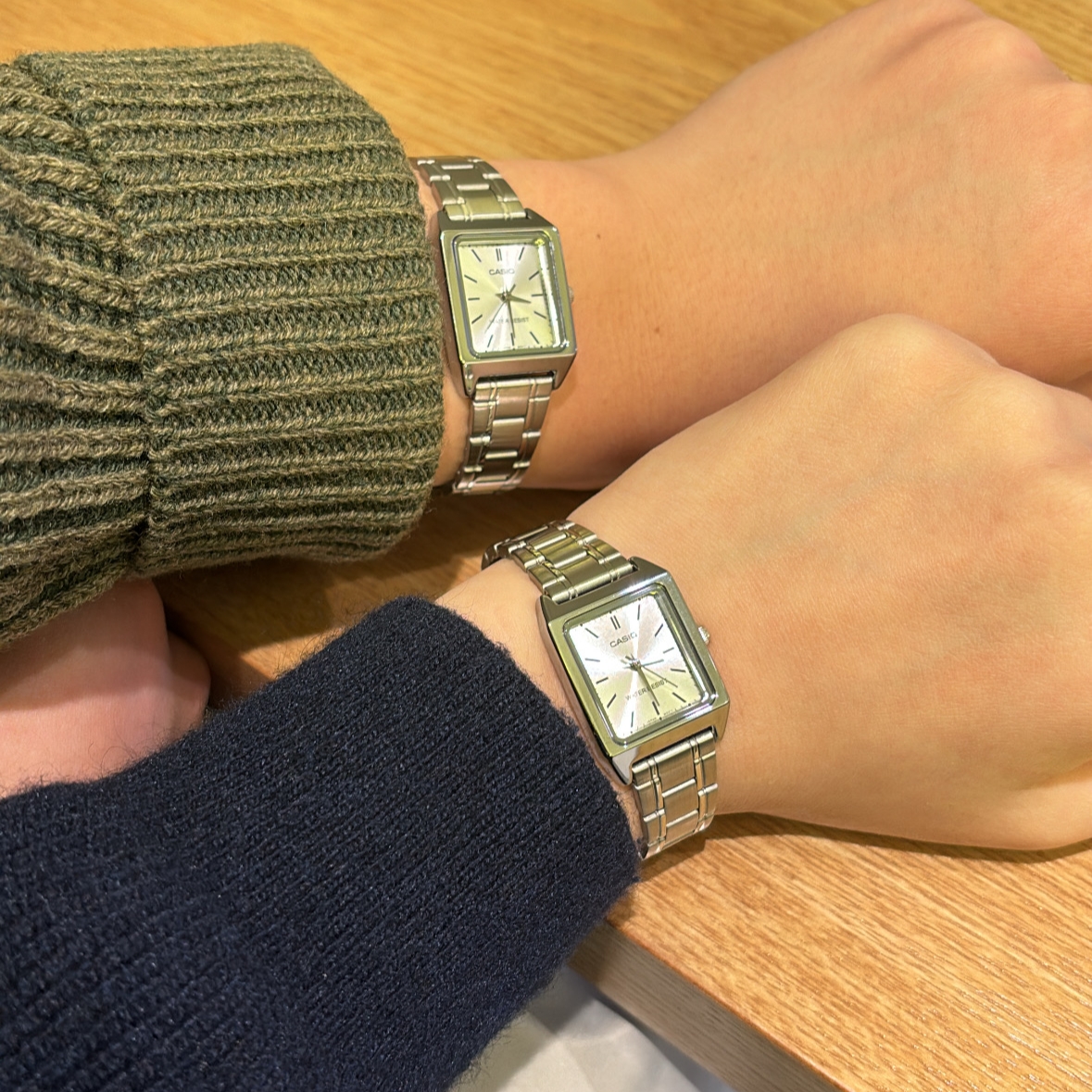 Casio LTP-V007D-7E 착용 스타일