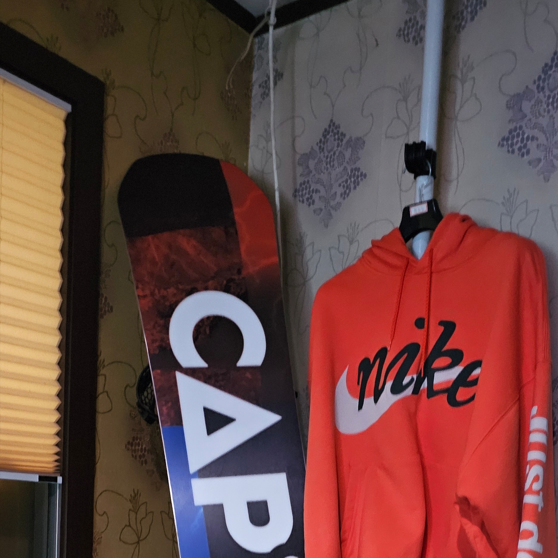 Nike x Cactus Plant Flea Market Shoebox Heavyweight Hooded Pullover Orange - US/EU 착용 스타일