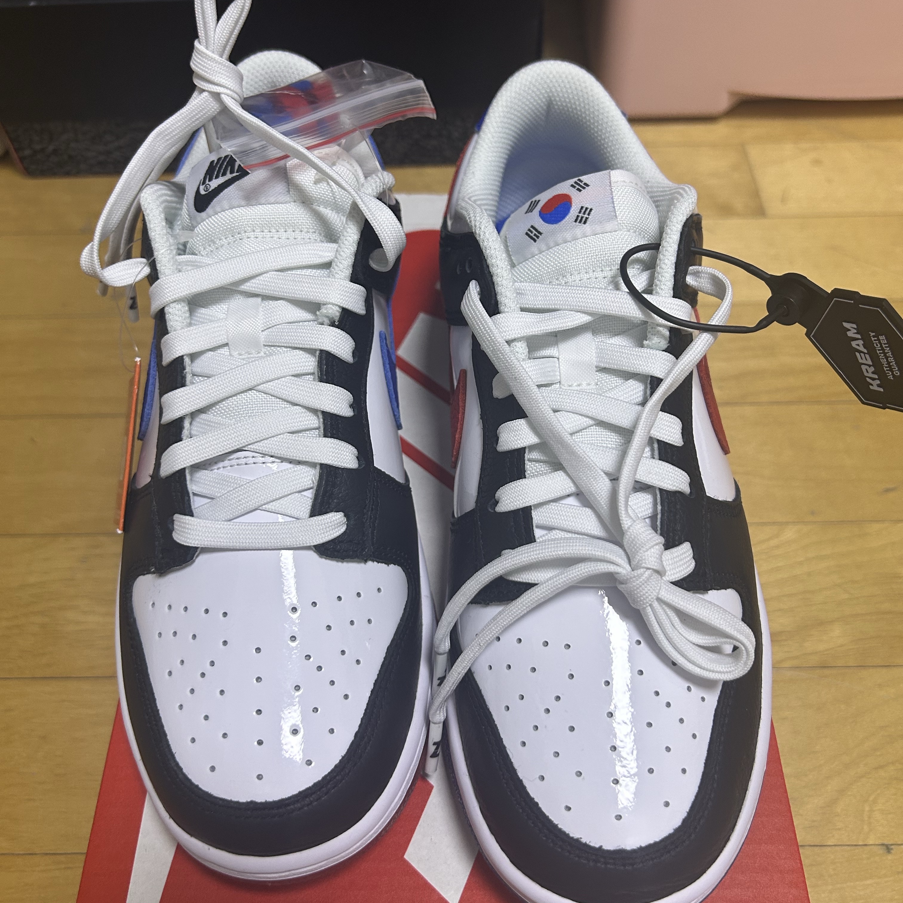 Nike Dunk Low SE Seoul 착용 스타일