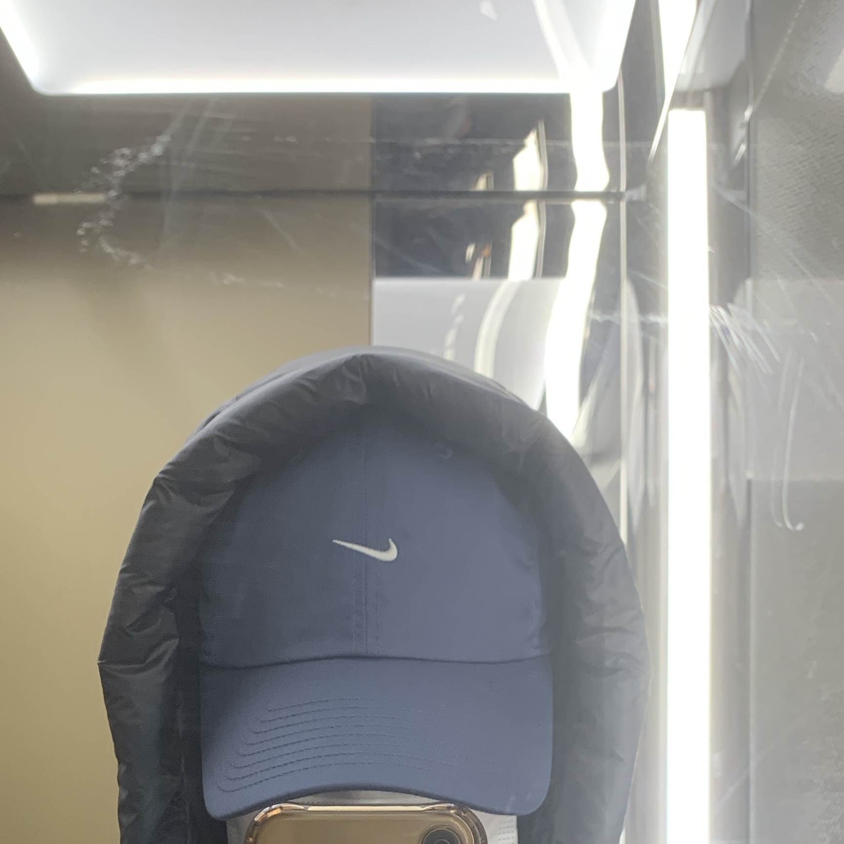 Nike Club Unstructured Futura Washed Cap Game Royal 착용 스타일