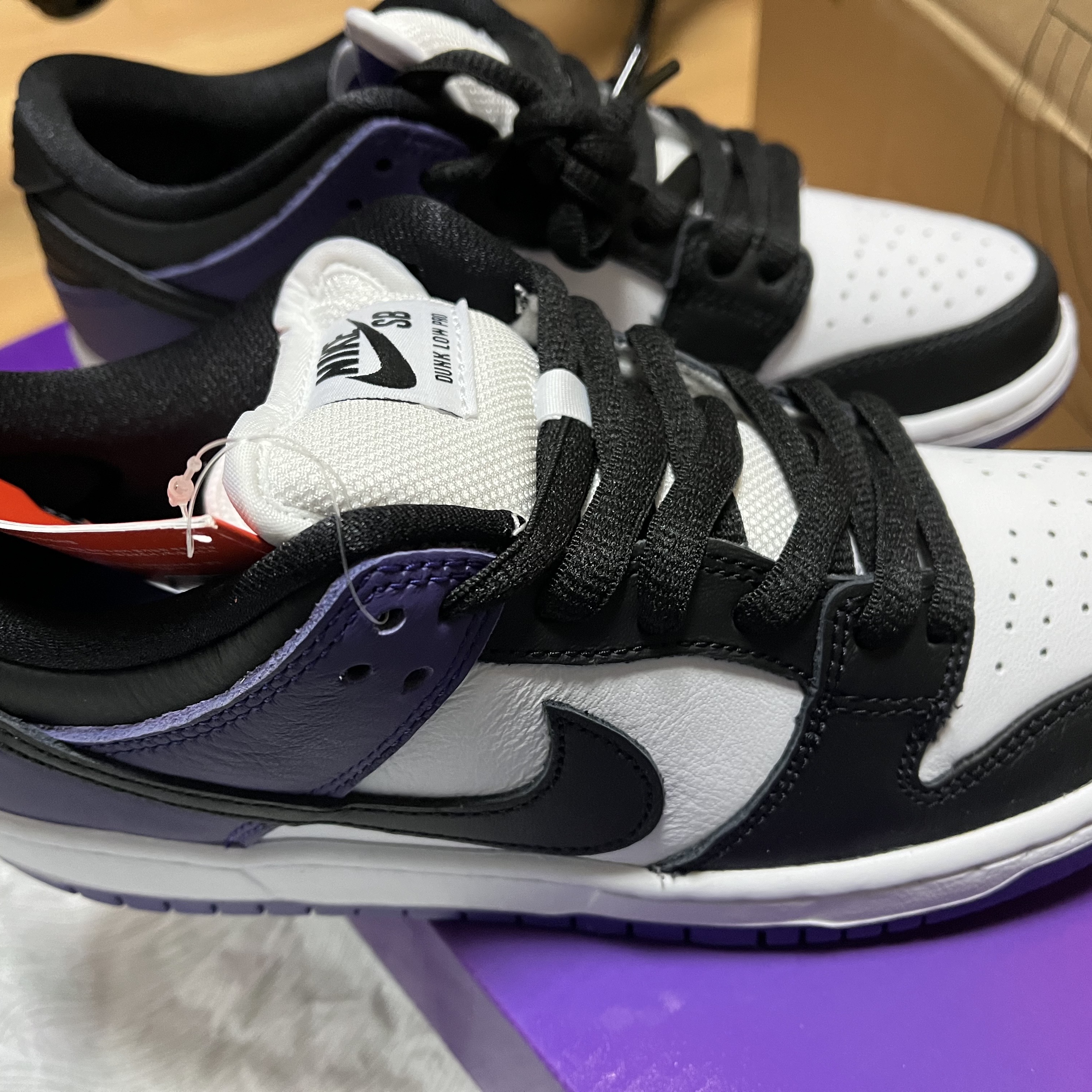 Nike SB Dunk Low Pro Court Purple 착용 스타일