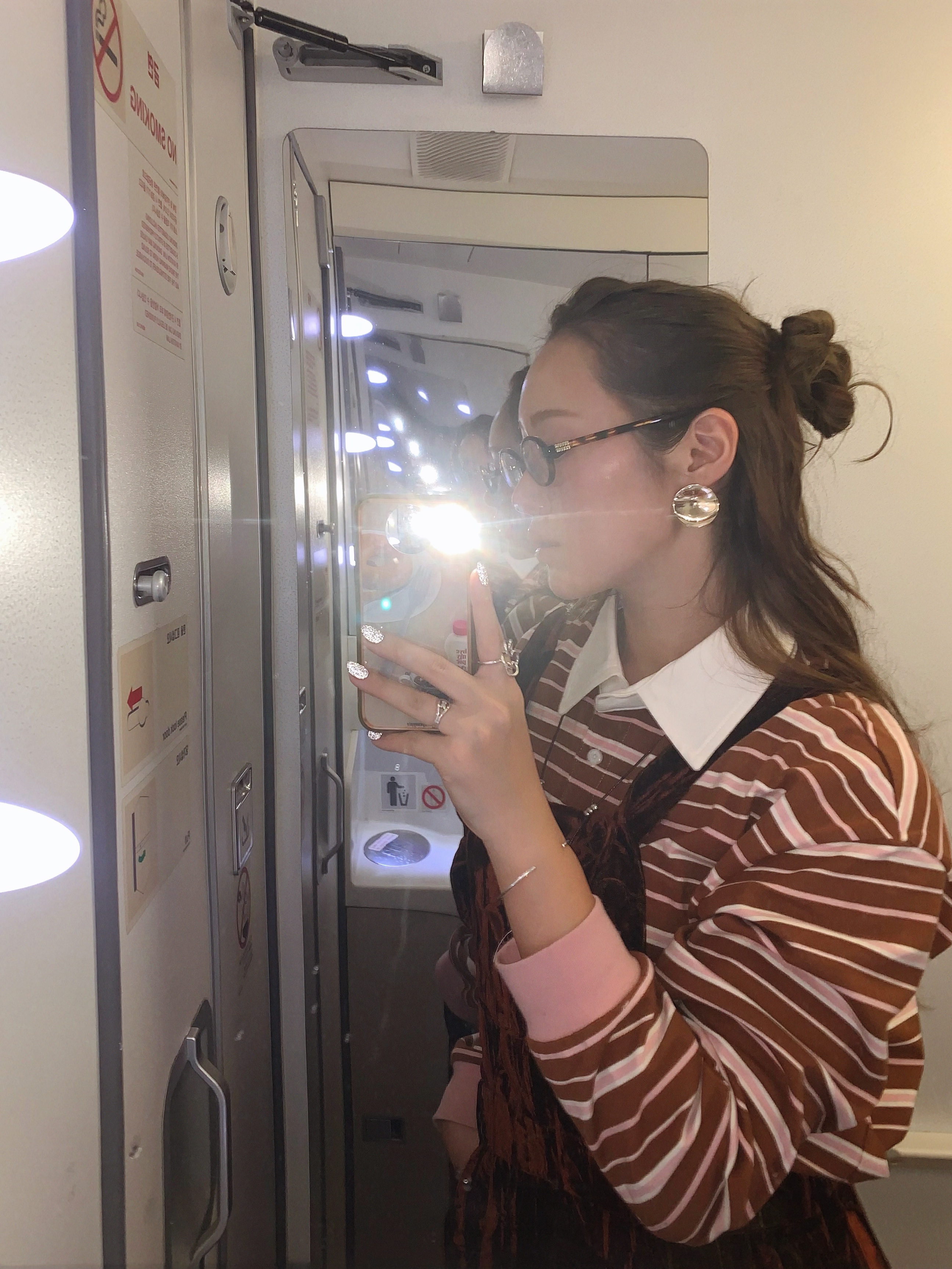 (W) Miu Miu Regard Sunglasses Blue Lenses Honey Tortoiseshell Acetate Standard fit 착용 스타일 - 4