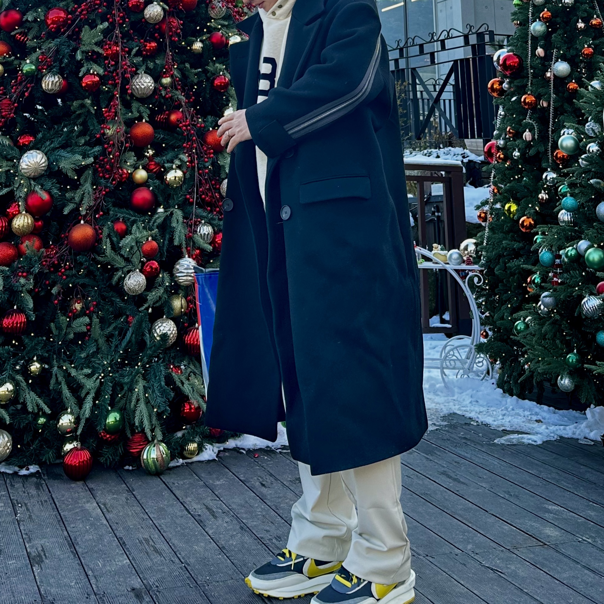 Nike x Sacai x Undercover LDWaffle Black Bright Citron, Fear of God ABC Hoodie Cream Heather 착용 스타일