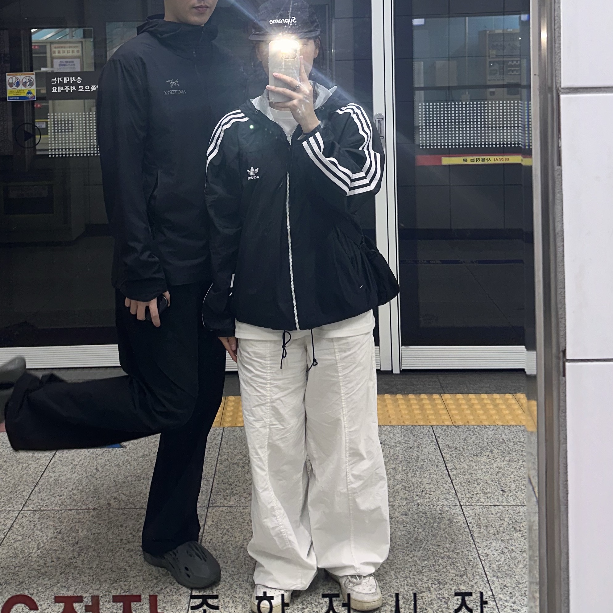 Adidas x Yeseyesee BS Jacket Black - KR Sizing, Supreme Washed Chino Twill Camp Cap Black - 24SS ์ฐฉ์ฉ ์คํ์ผ - 4