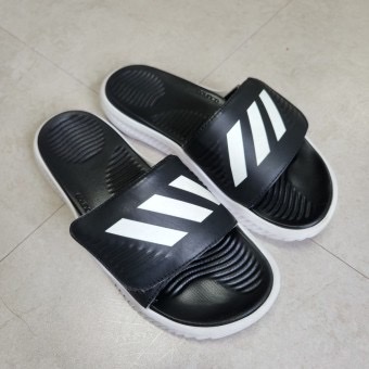 Adidas Alphabounce Slide Cloud White Core Black 착용 스타일