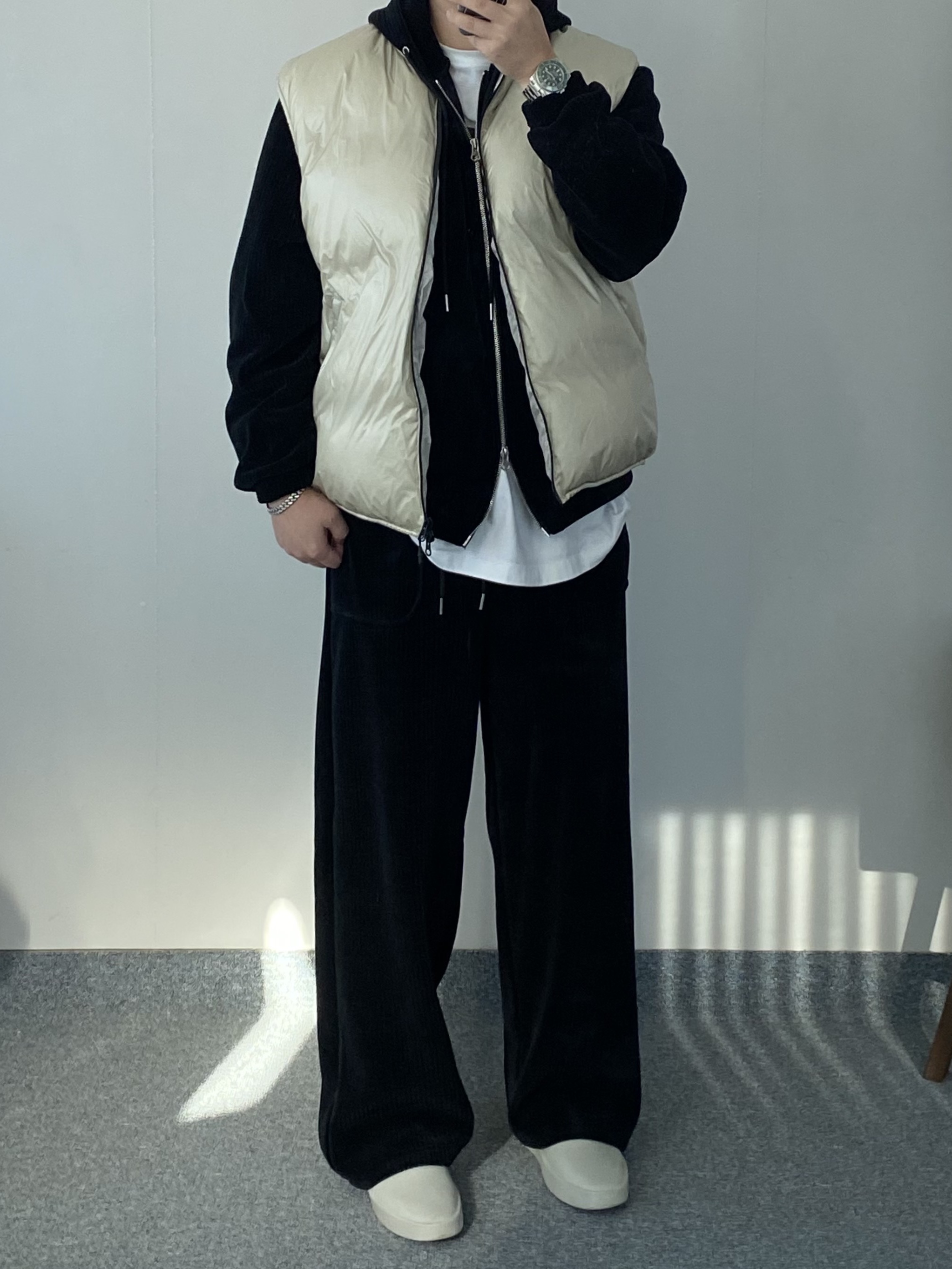 Fear of God The California Cement 착용 스타일