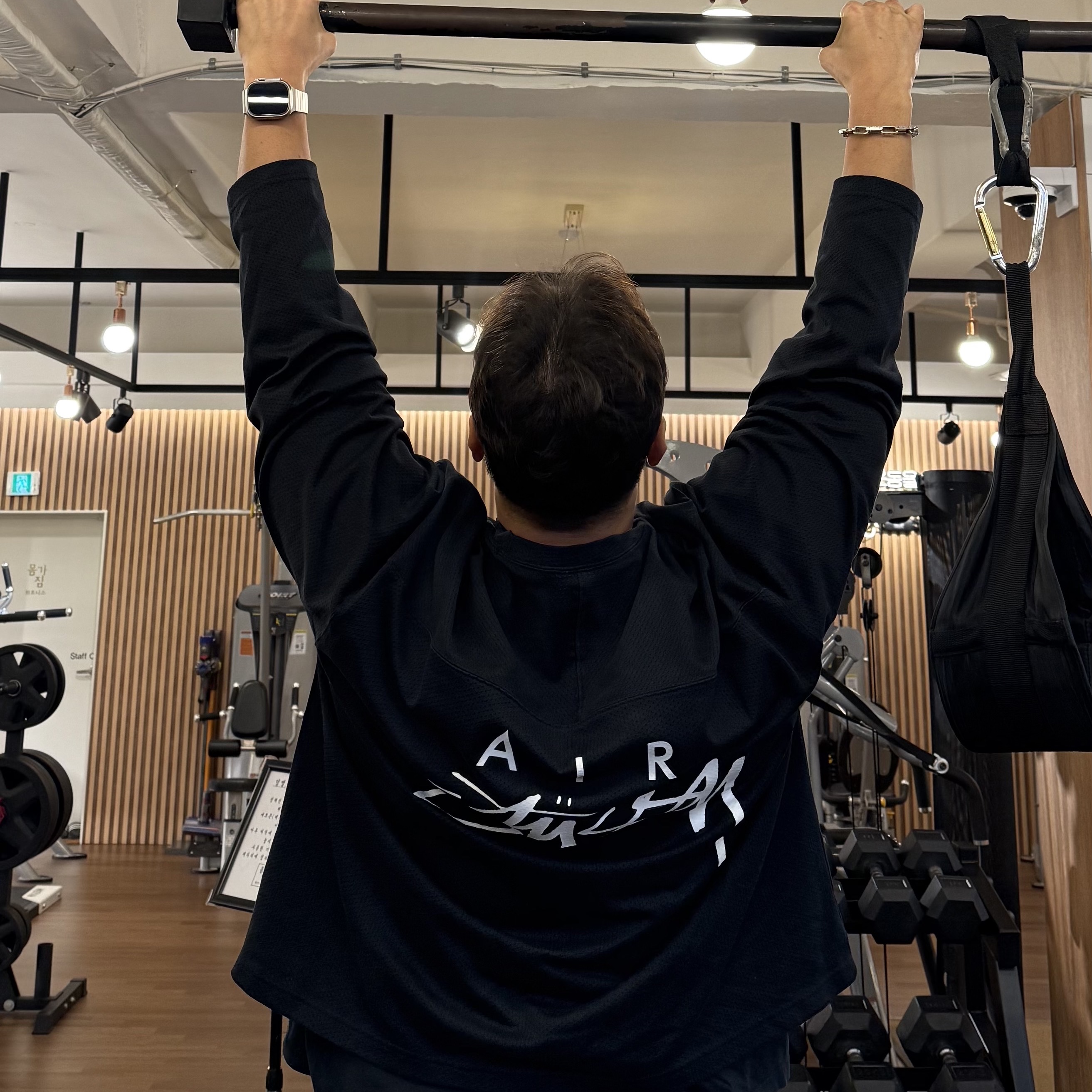 Nike x Stussy Long Sleeve Top Black (FJ9164-010) 착용 스타일