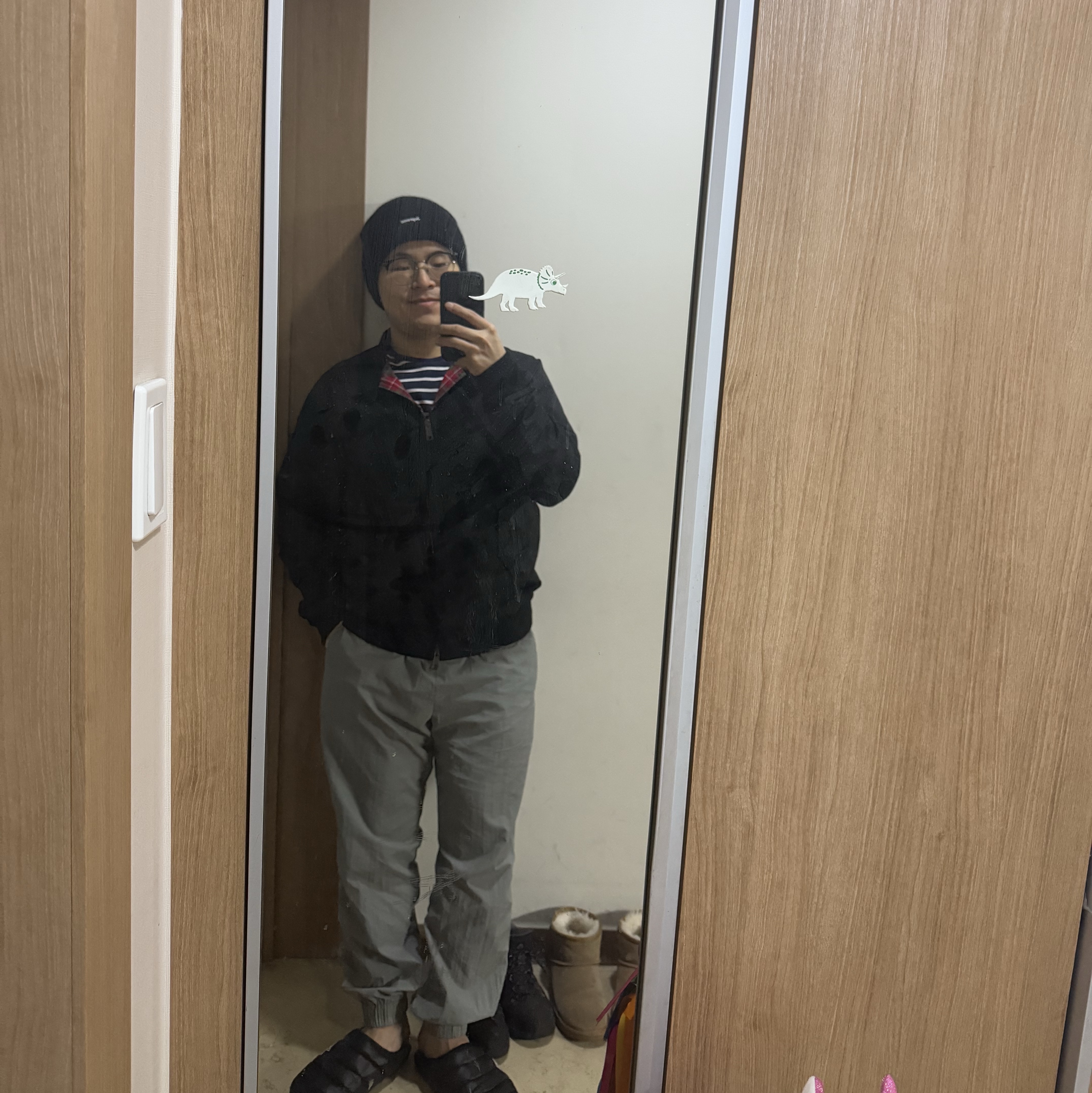 Supreme Mohair Beanie Black - 24FW, Baracuta G9 Regular fit Harrington Jacket Black 착용 스타일 - 5