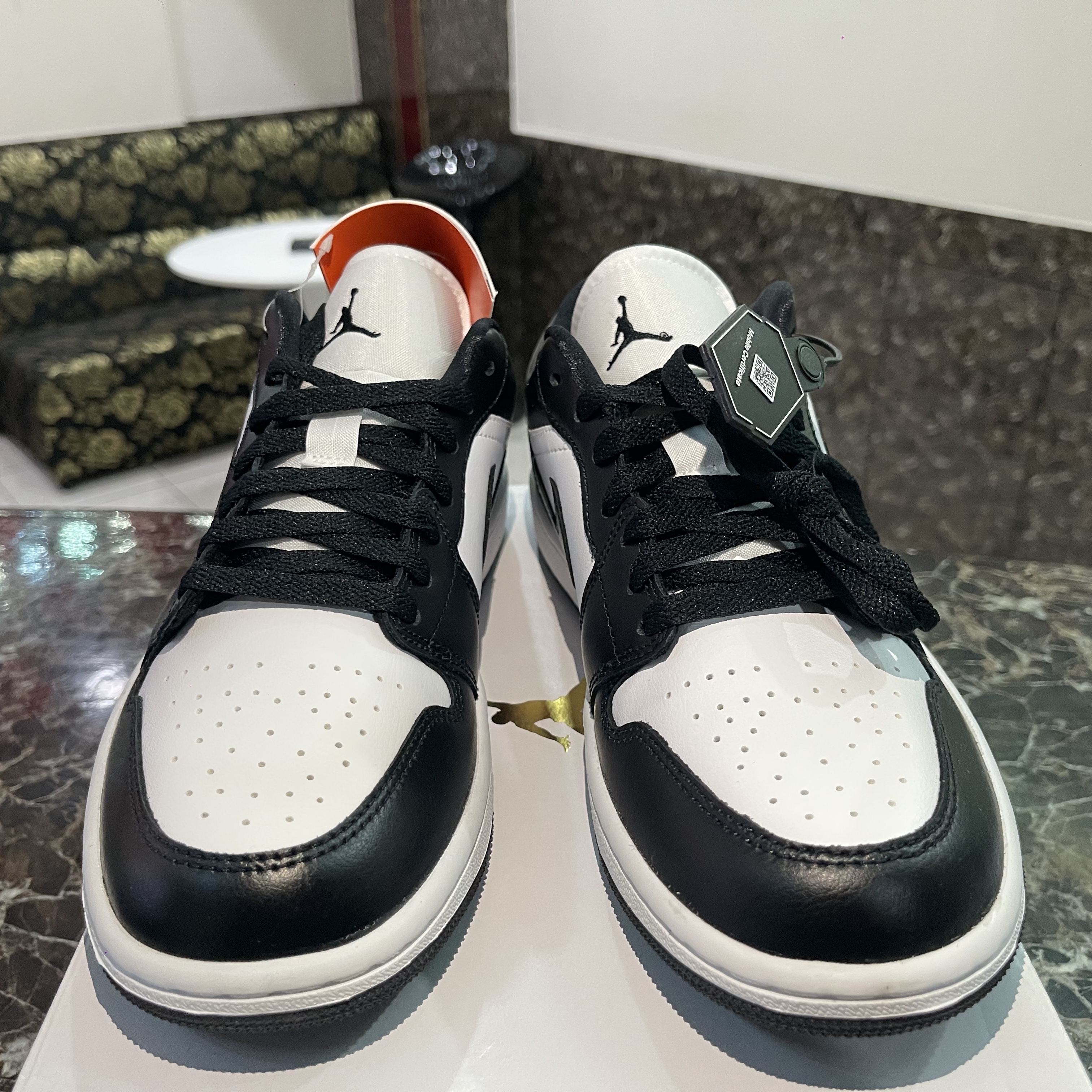 (W) Jordan 1 Low Black and White 착용 스타일 - 3