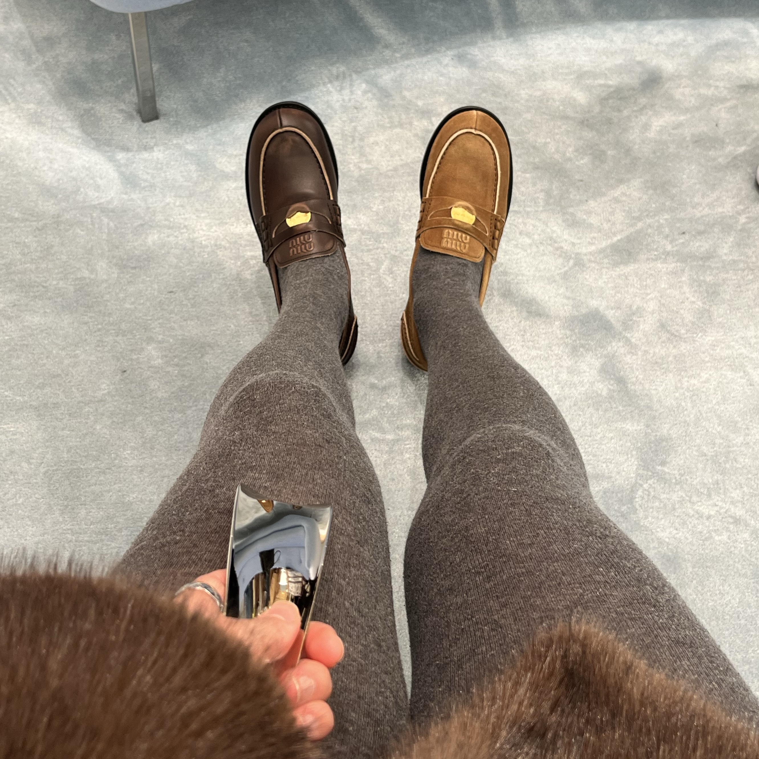 (W) Miu Miu Leather Penny Loafers Ebony 착용 스타일 - 3