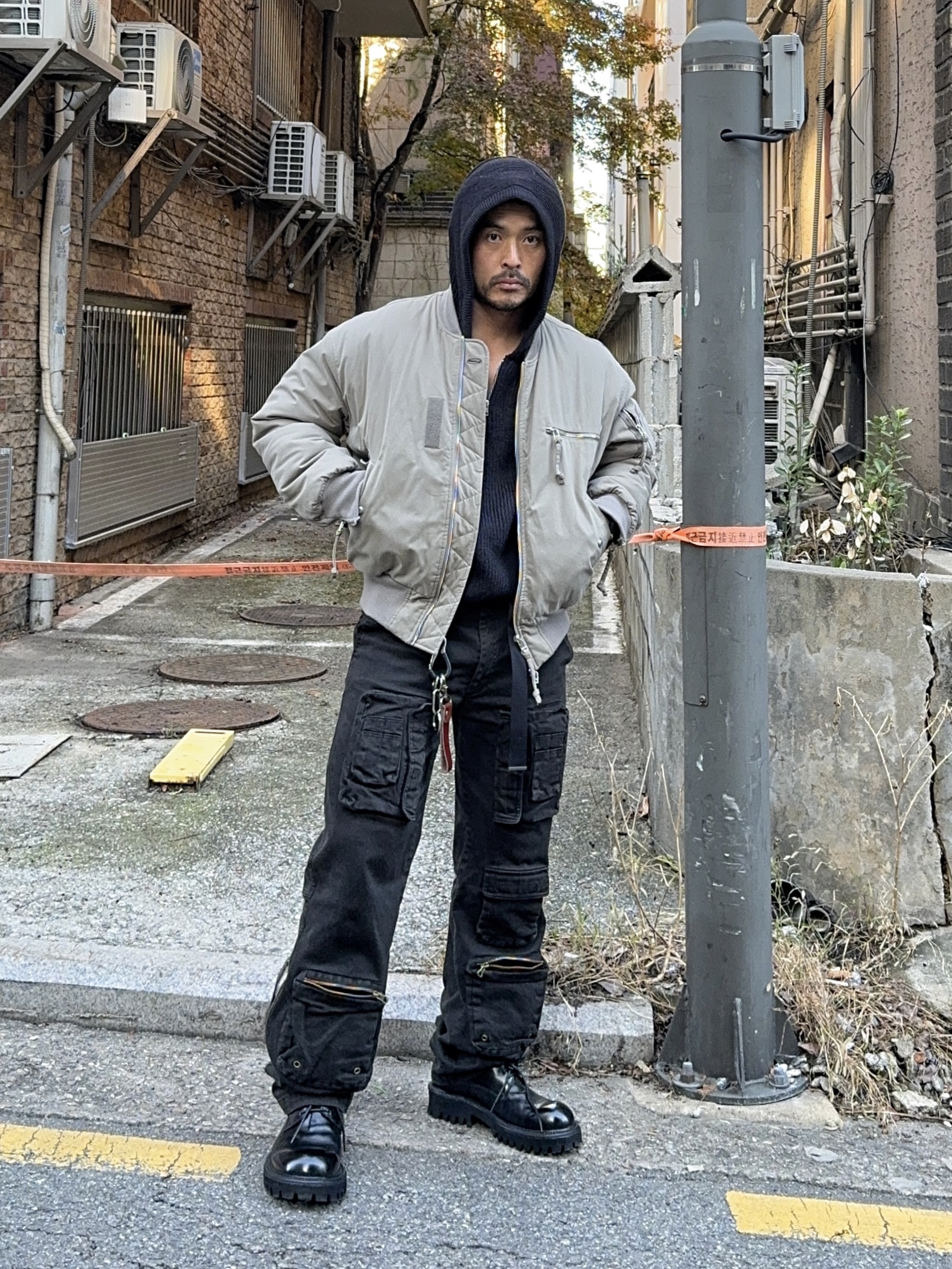 Undermycar Alghul Vintage Tactic Cargo Pants After Dark - 23SS 착용 스타일 - 3