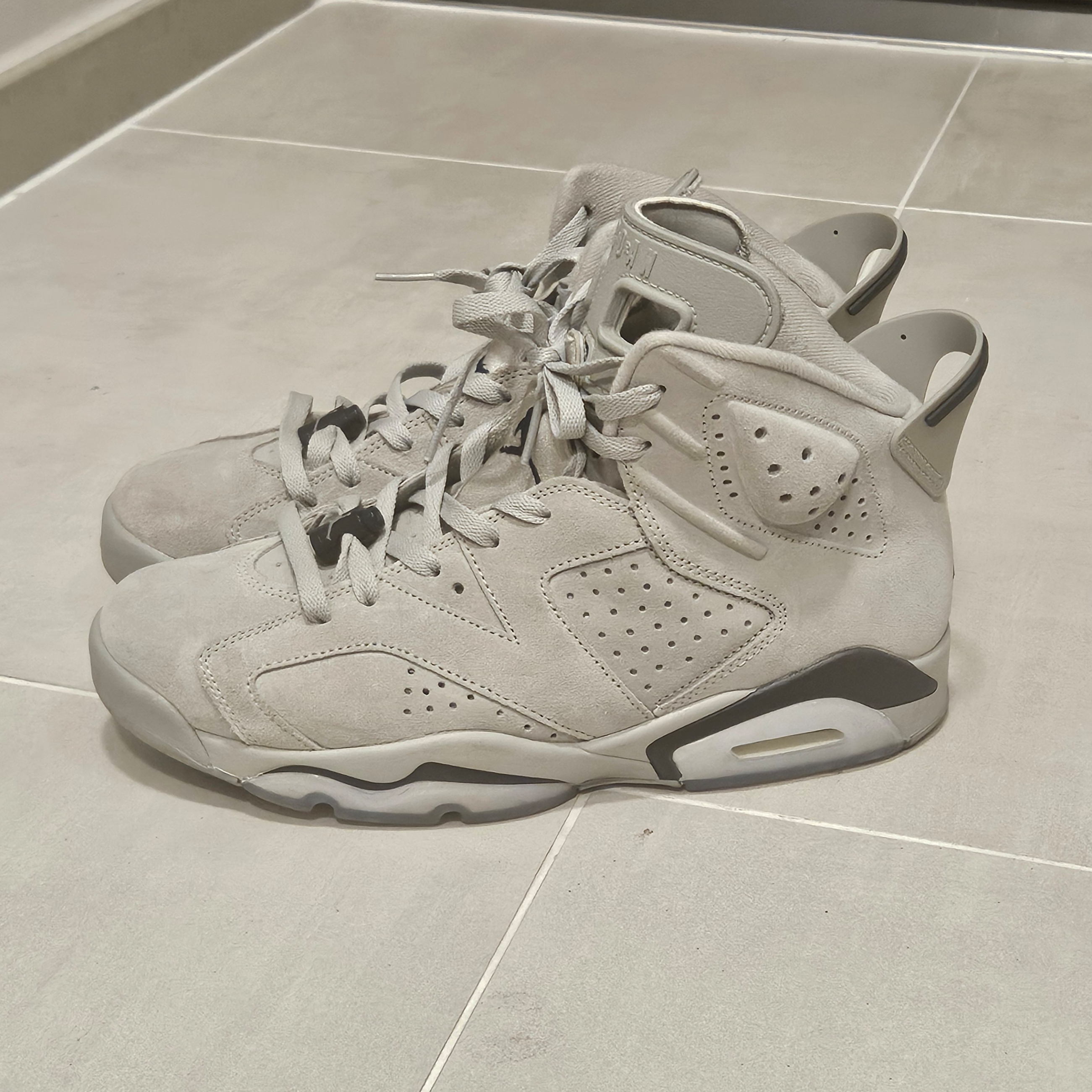 Jordan 6 Retro Magnet College Navy 착용 스타일