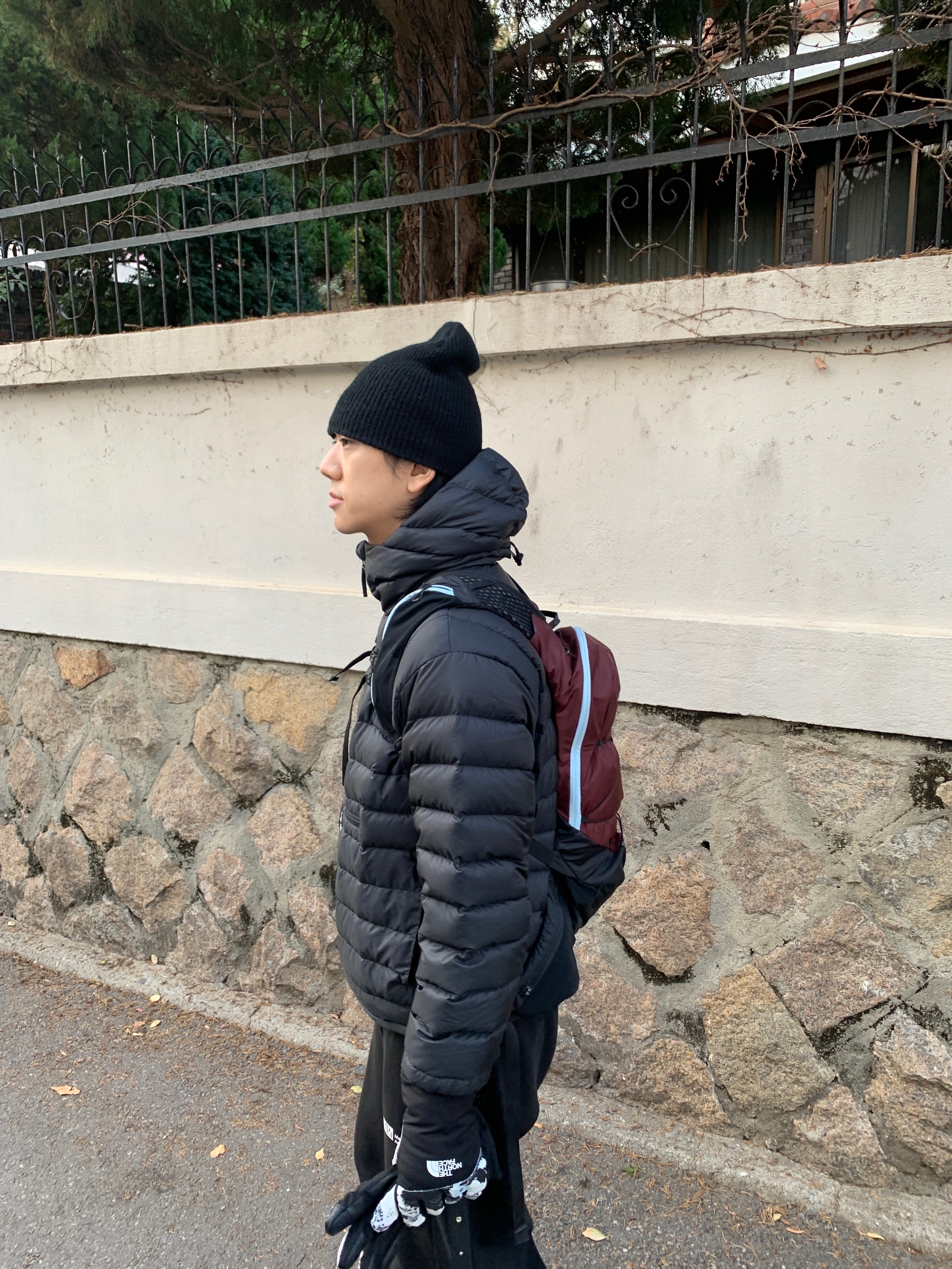 Salomon x MM6 Maison Margiela XT-15 Bordeaux, Supreme Micro Down Half Zip Hooded Pullover Black - 24FW 착용 스타일 - 1