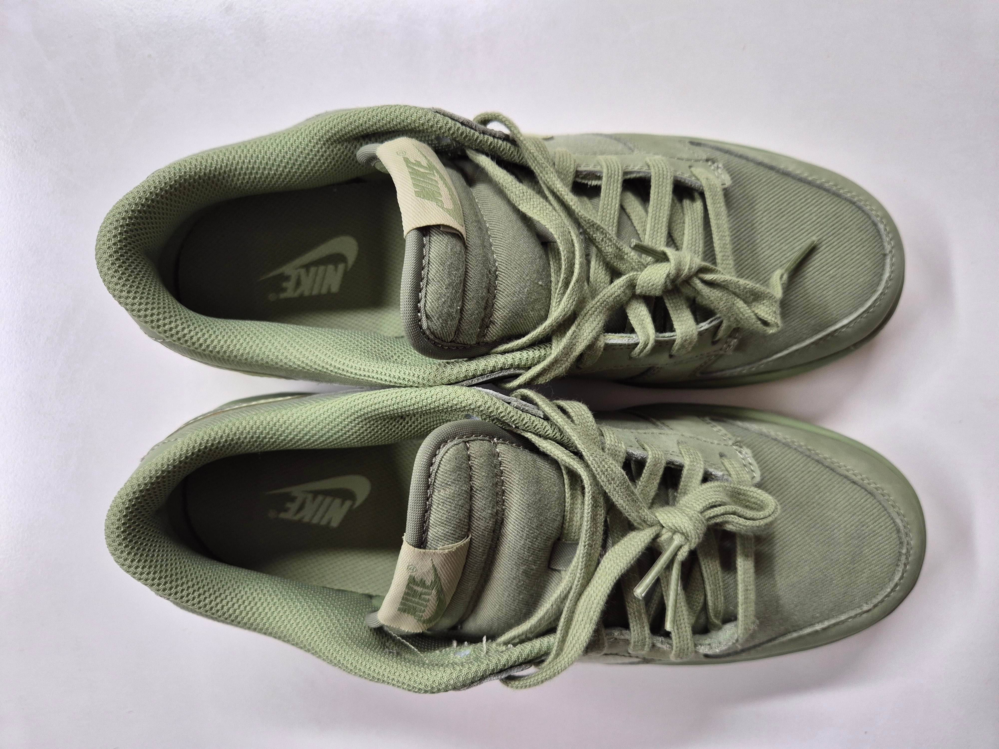 Nike Dunk Low PRM Oil Green 착용 스타일 - 4