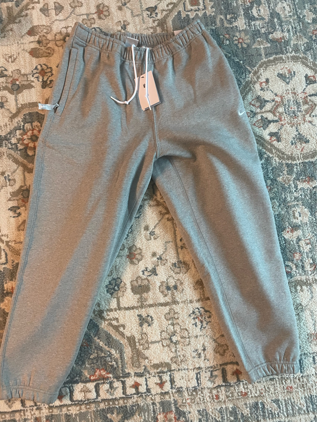 Nike Solo Swoosh Fleece Pants Dark Grey - Asia 착용 스타일 - 1