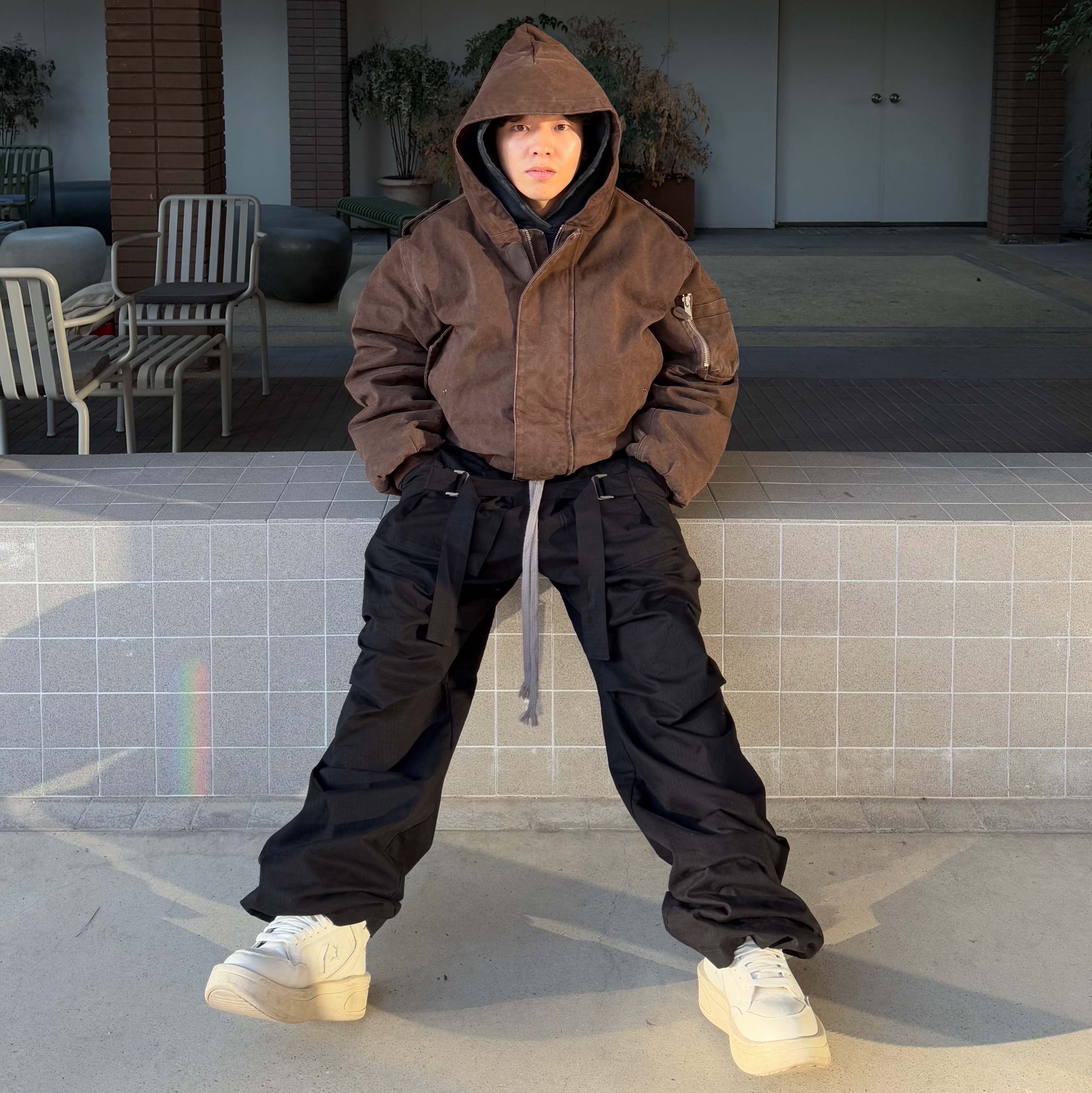 Entire Studios W2 Bomber Military Mud, Wapworks Wide Safety Cargo Pants Black 착용 스타일 - 3
