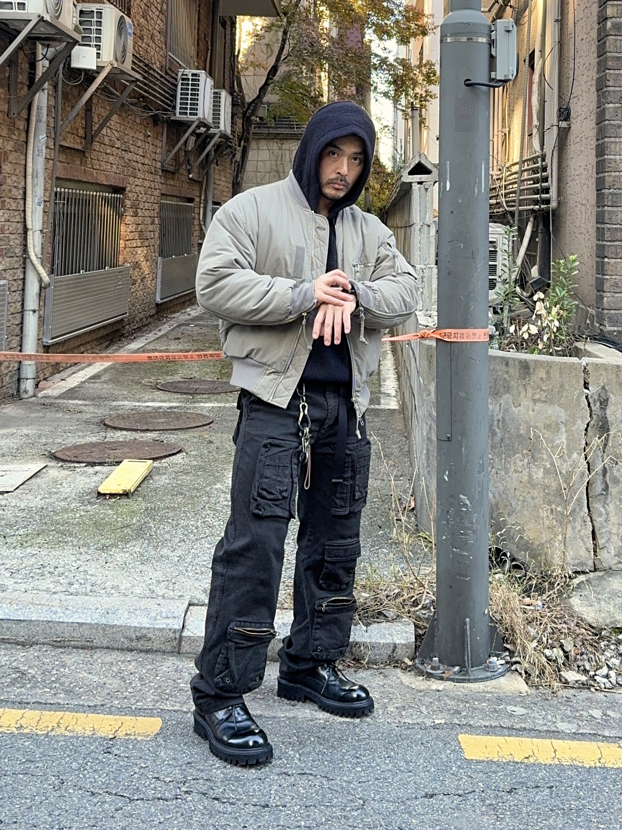 Undermycar Alghul Vintage Tactic Cargo Pants After Dark - 23SS 착용 스타일 - 5