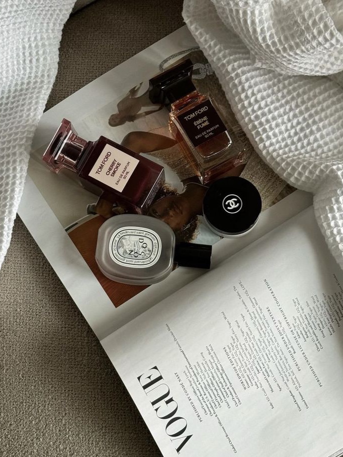 Apple AirPods Max USB C Midnight (Korean Ver.), Byredo Mojave Ghost Hand Cream 30ml 착용 스타일 - 2
