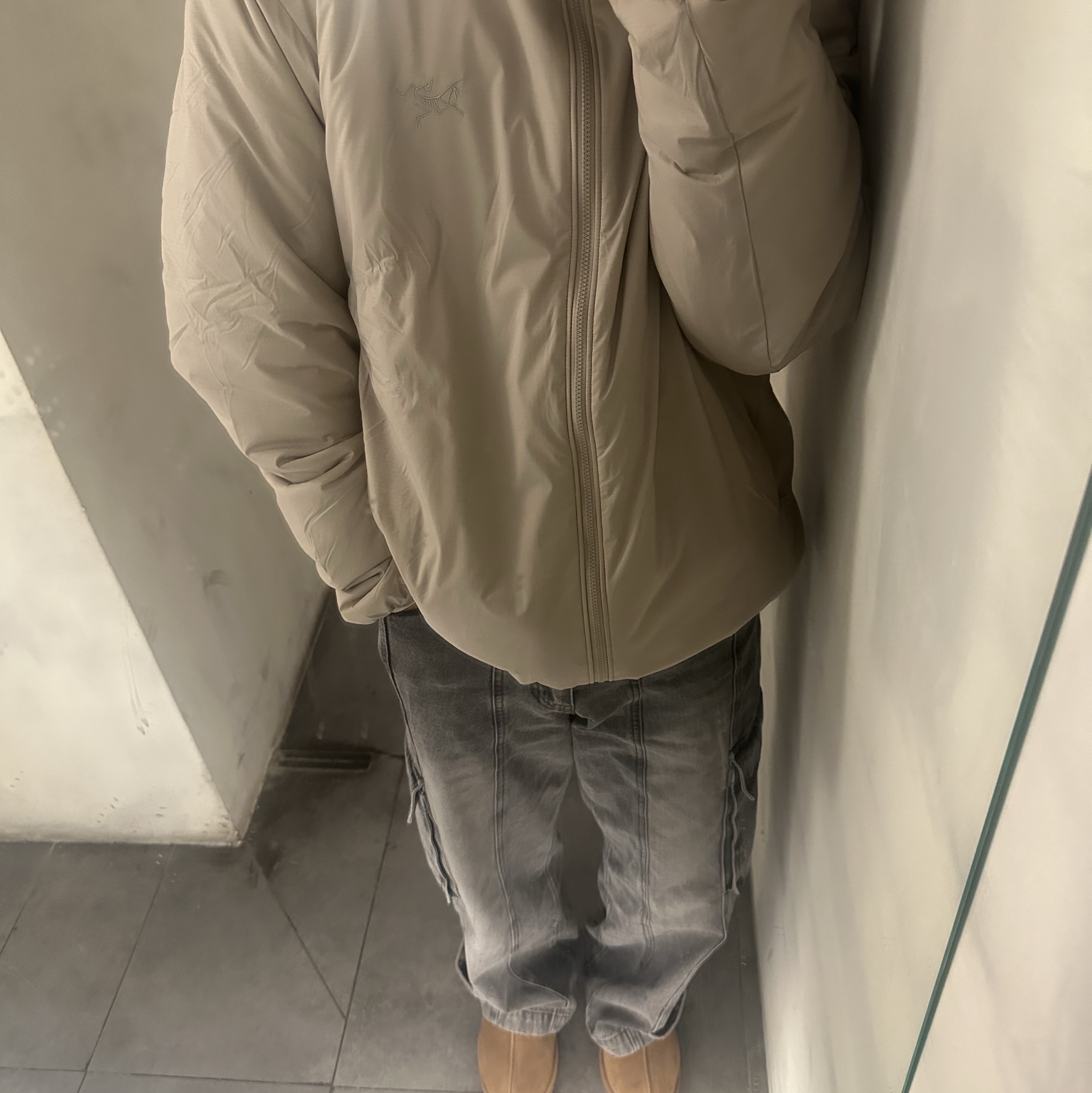 Arc'teryx Atom Heavyweight Hoody Rune 착용 스타일