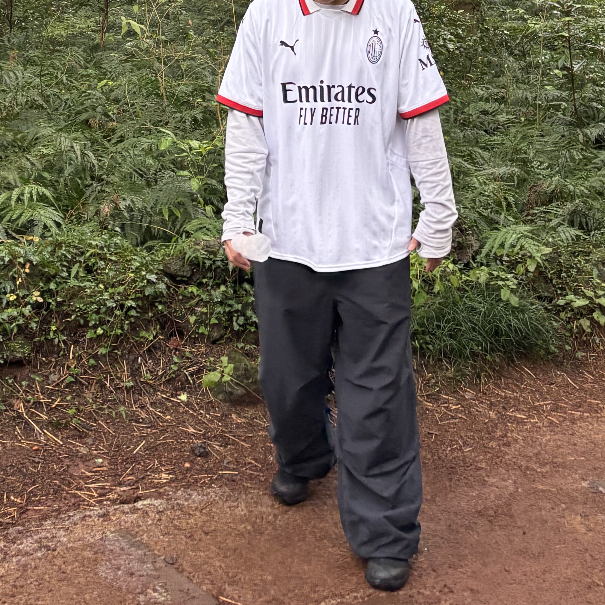 On Running x Post Archive Faction (Paf) Cloudventure Peak All Black, Porter Tanker Shoulder Bag L Sage Green 착용 스타일 - 2