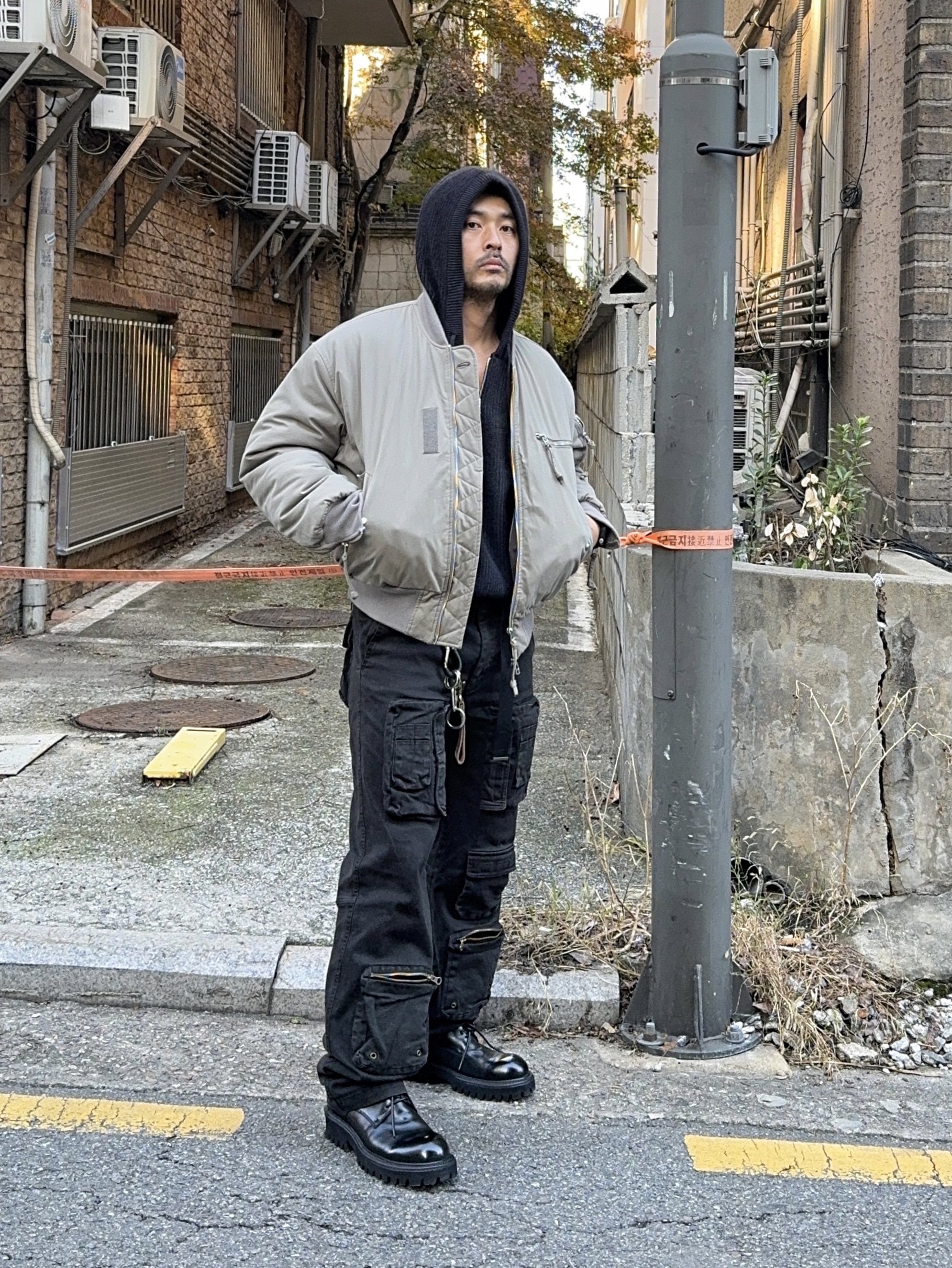 Undermycar Alghul Vintage Tactic Cargo Pants After Dark - 23SS 착용 스타일 - 1