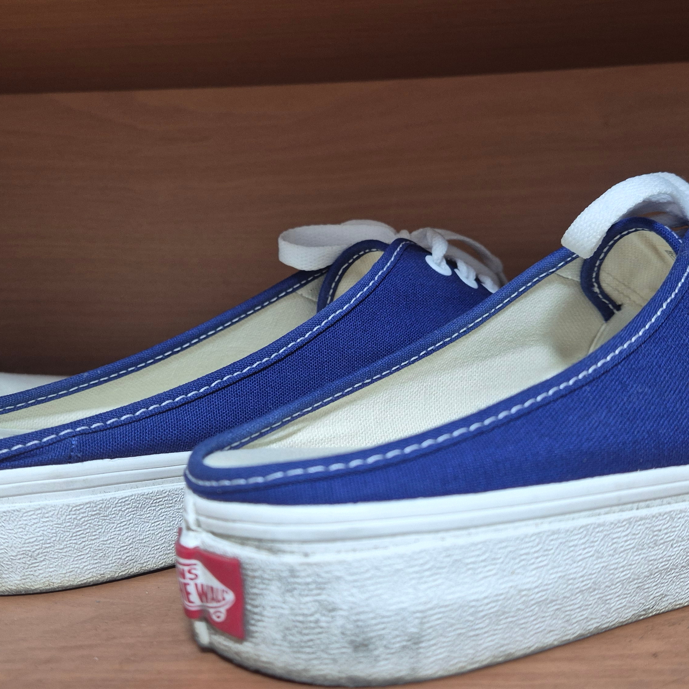 Vans Canvas Authentic Mule Blue 착용 스타일