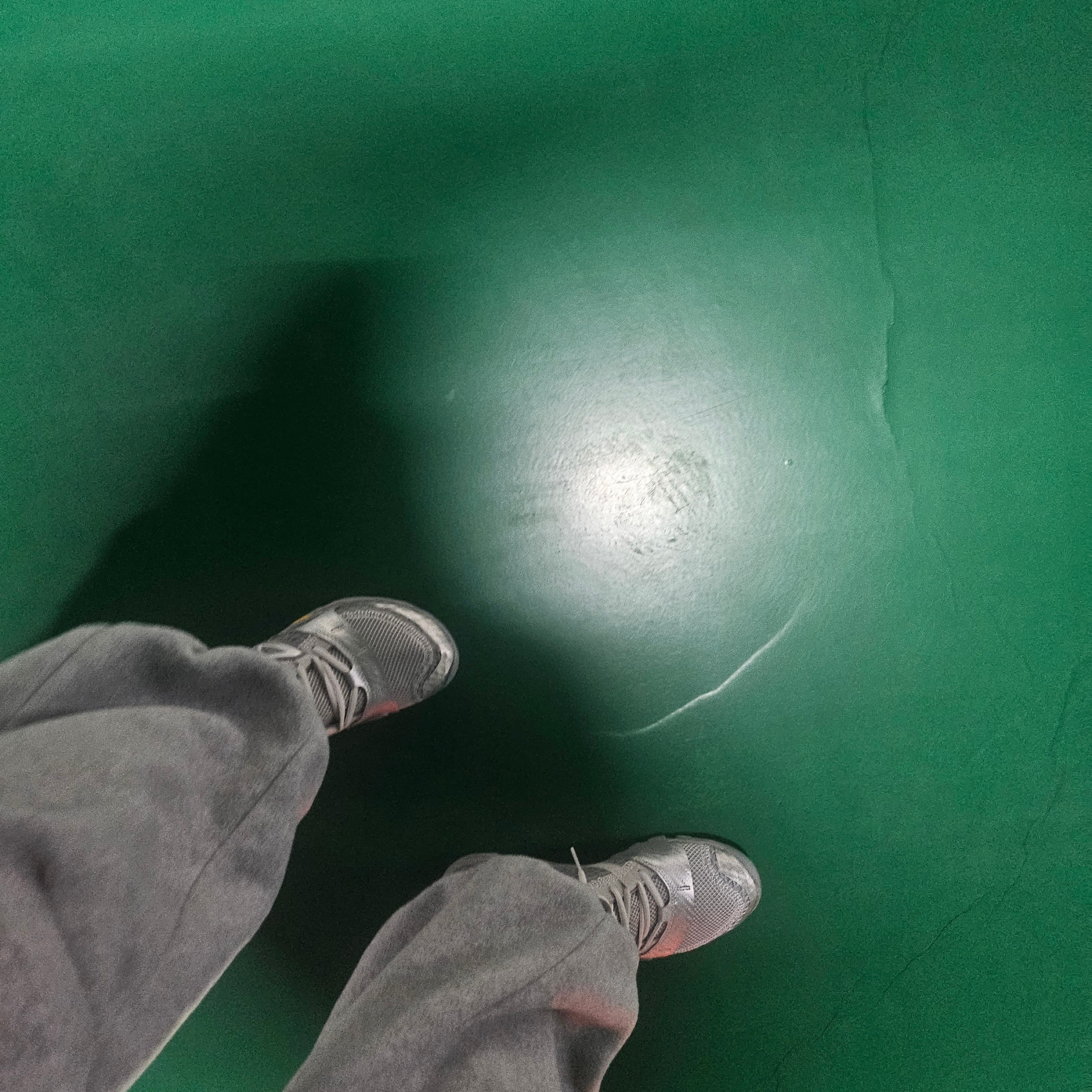 New Balance Minimus MT10O Slate Grey Silver Metallic 착용 스타일 - 1