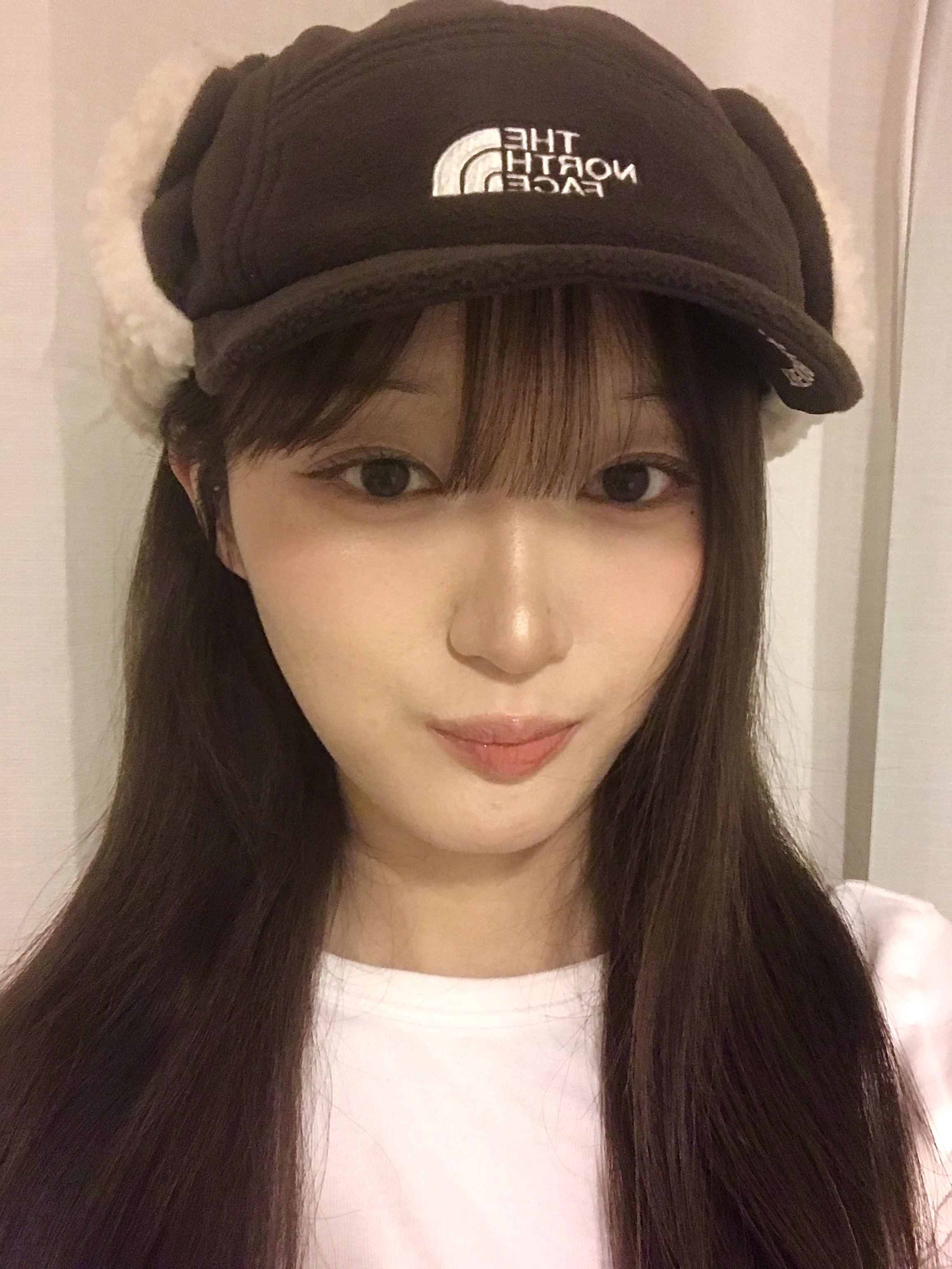 The North Face Fleece Earmuff Cap EX Cocoa Brown 착용 스타일 - 2