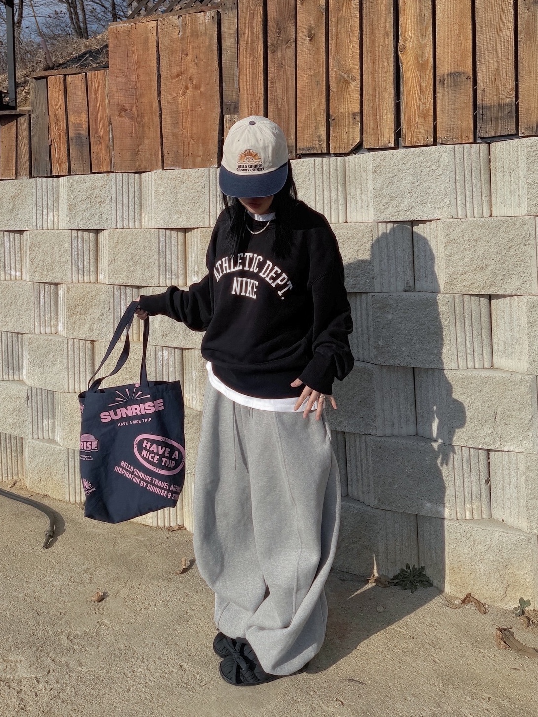 Nike NSW Trend Fleece Crew Black Sail - Asia 착용 스타일