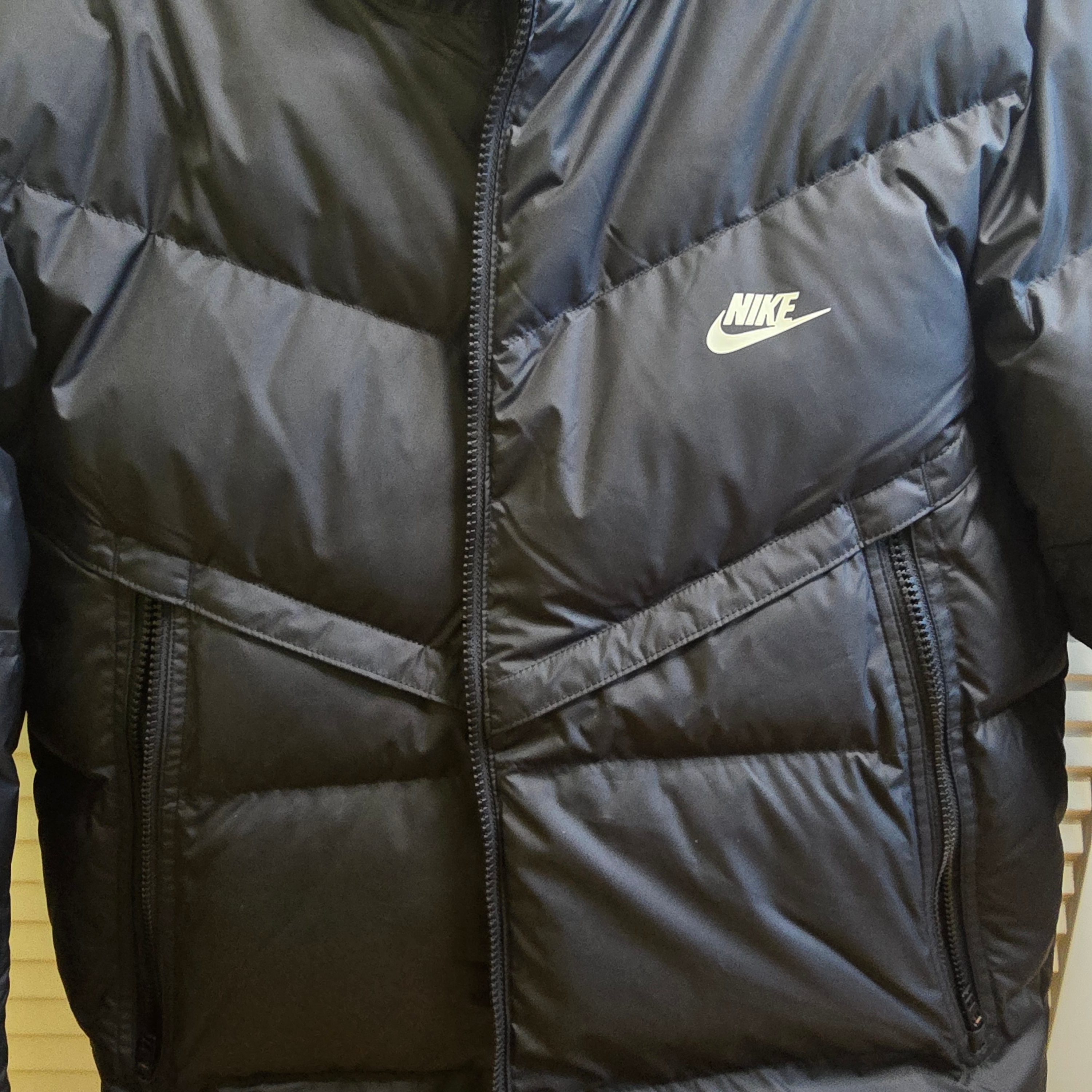 Nike NSW Storm-Fit Windrunner Hoodie Jacket Black 착용 스타일