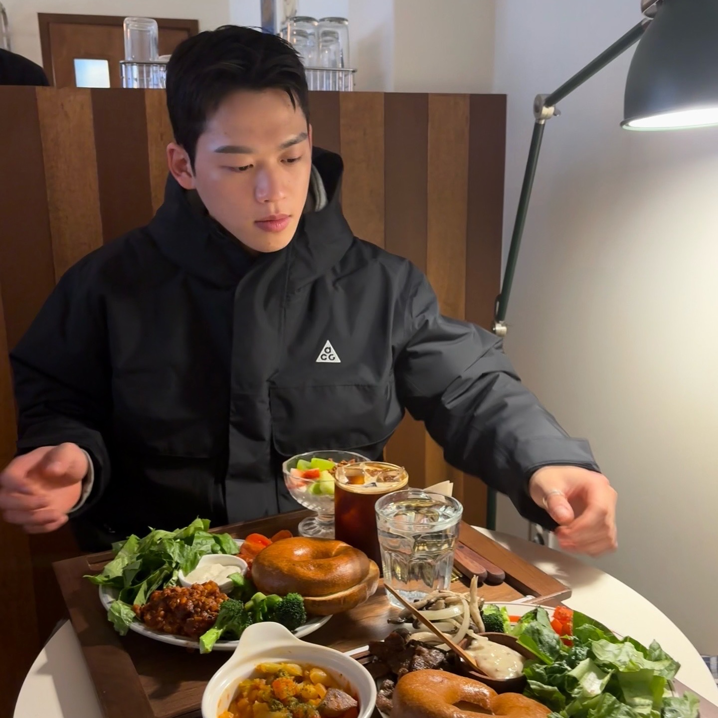Nike ACG Primaloft Skull Peak Storm-Fit Jacket Black Anthracite - Asia 착용 스타일