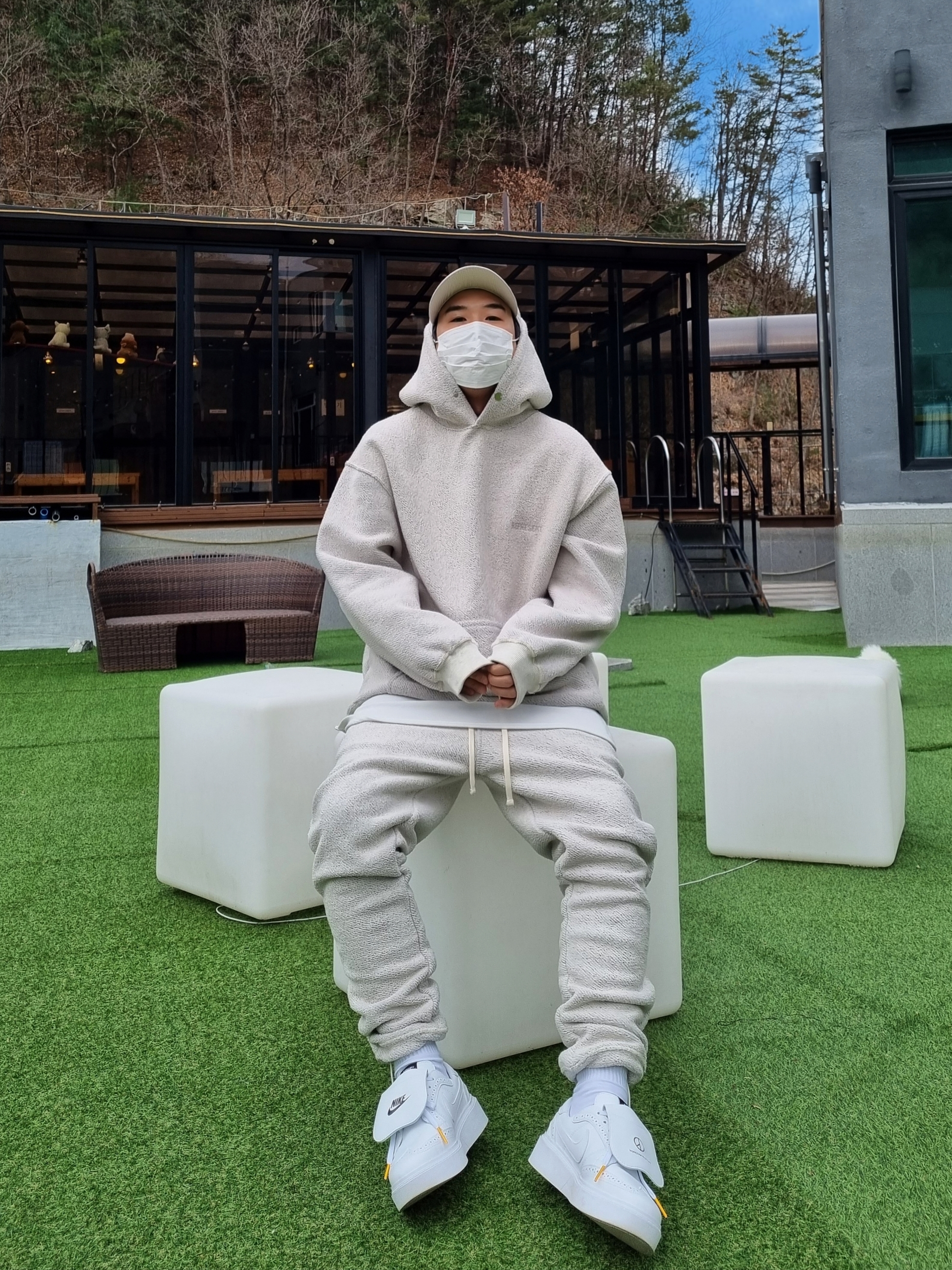 Nike x Peaceminusone Kwondo1 White 착용 스타일