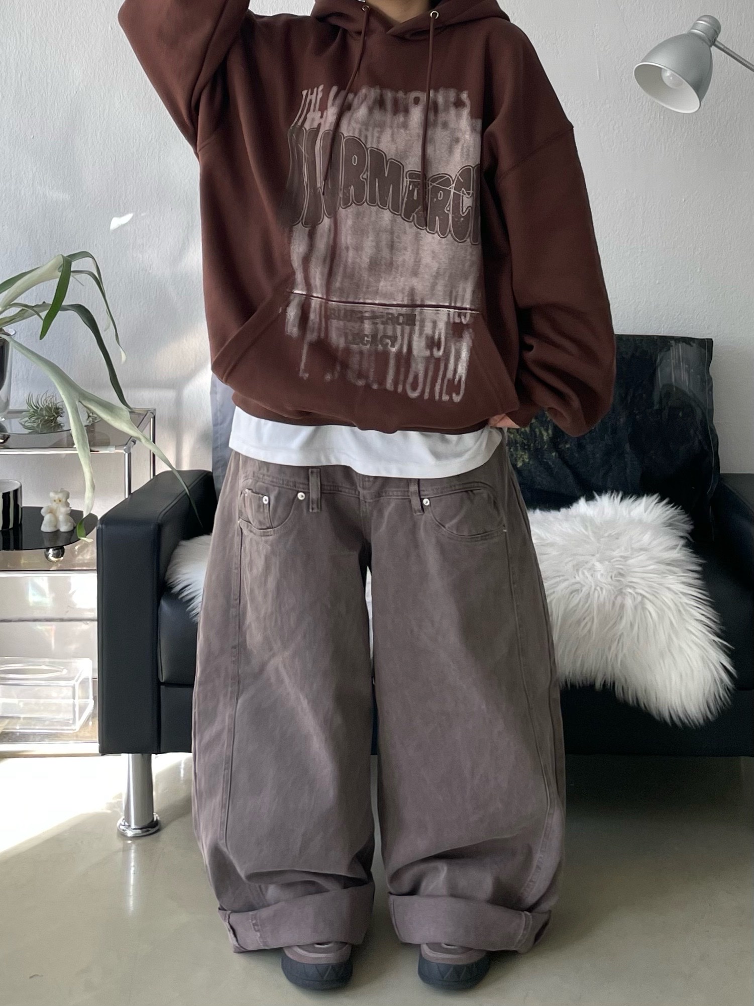 (W) Adidas Adimatic Earth Strata Dark Brown 착용 스타일 - 6