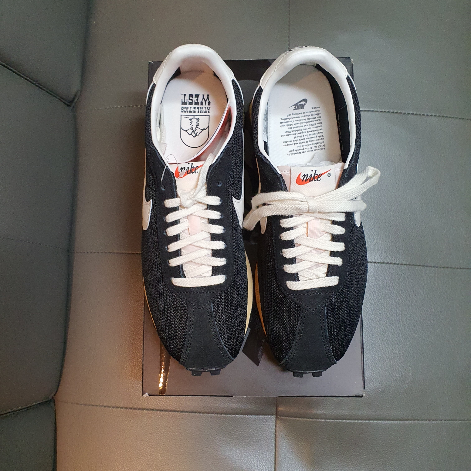 Nike LD-1000 SP Black and Sail 착용 스타일