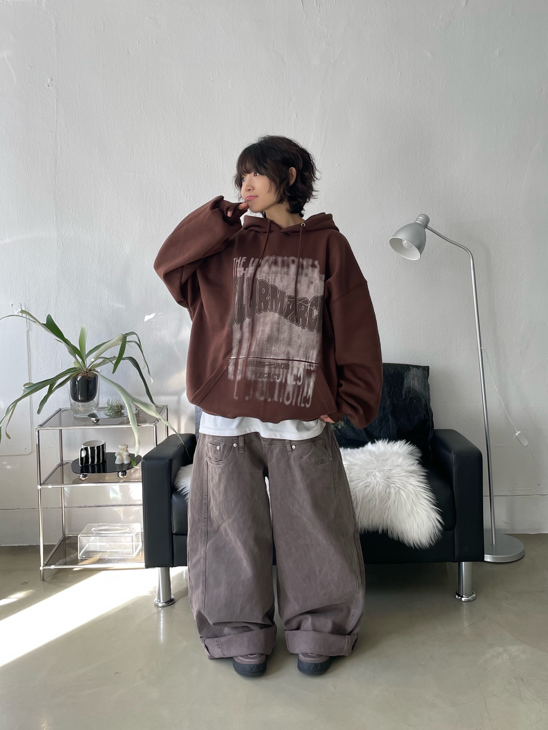 (W) Adidas Adimatic Earth Strata Dark Brown 착용 스타일 - 2