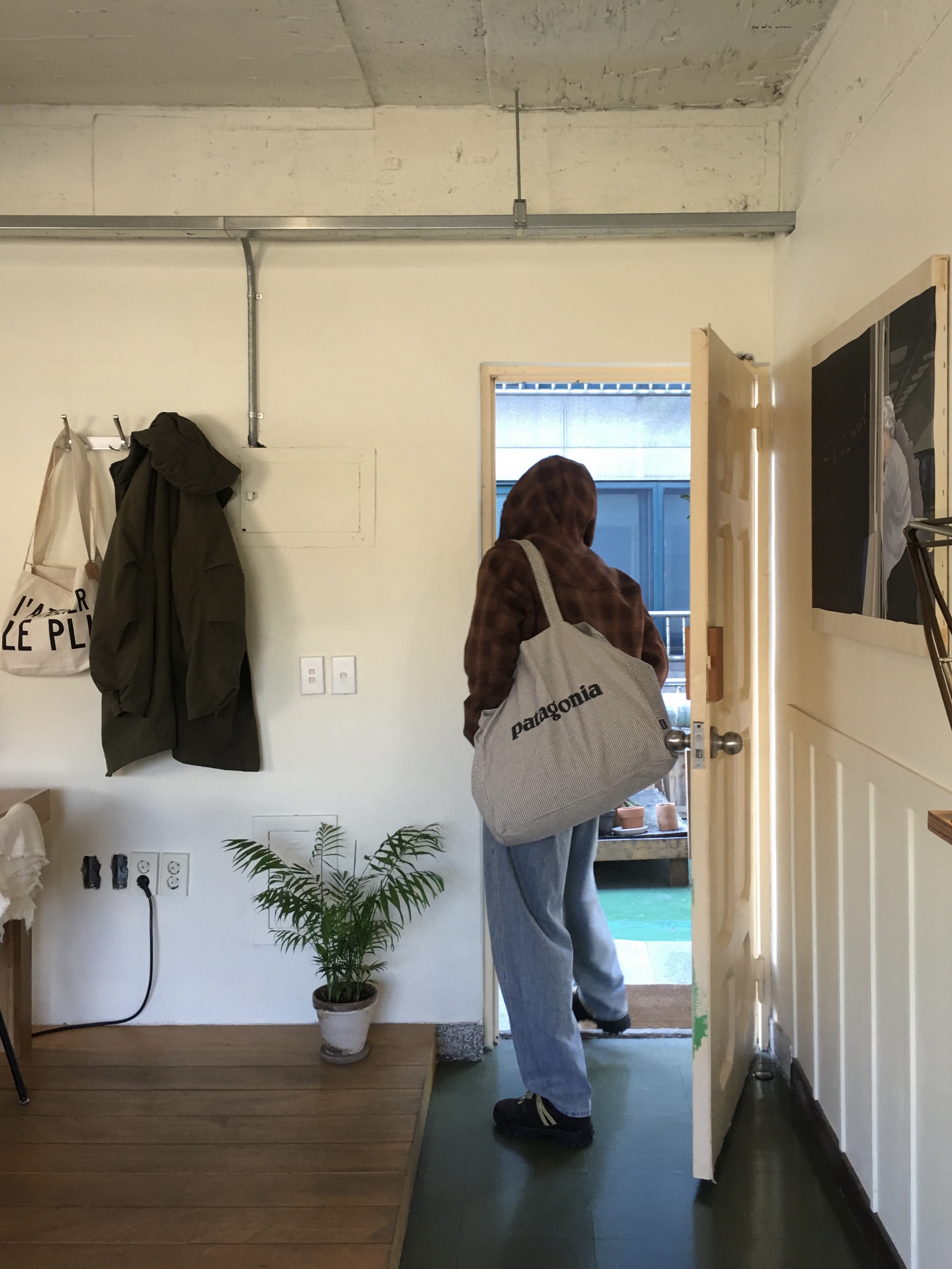 Hello Sunrise VTG Arch Logo Relaxed Fit Cap Black, [6% 적립] NegativeThree Moley Tracking Sneakers Nut Brown 착용 스타일 - 3