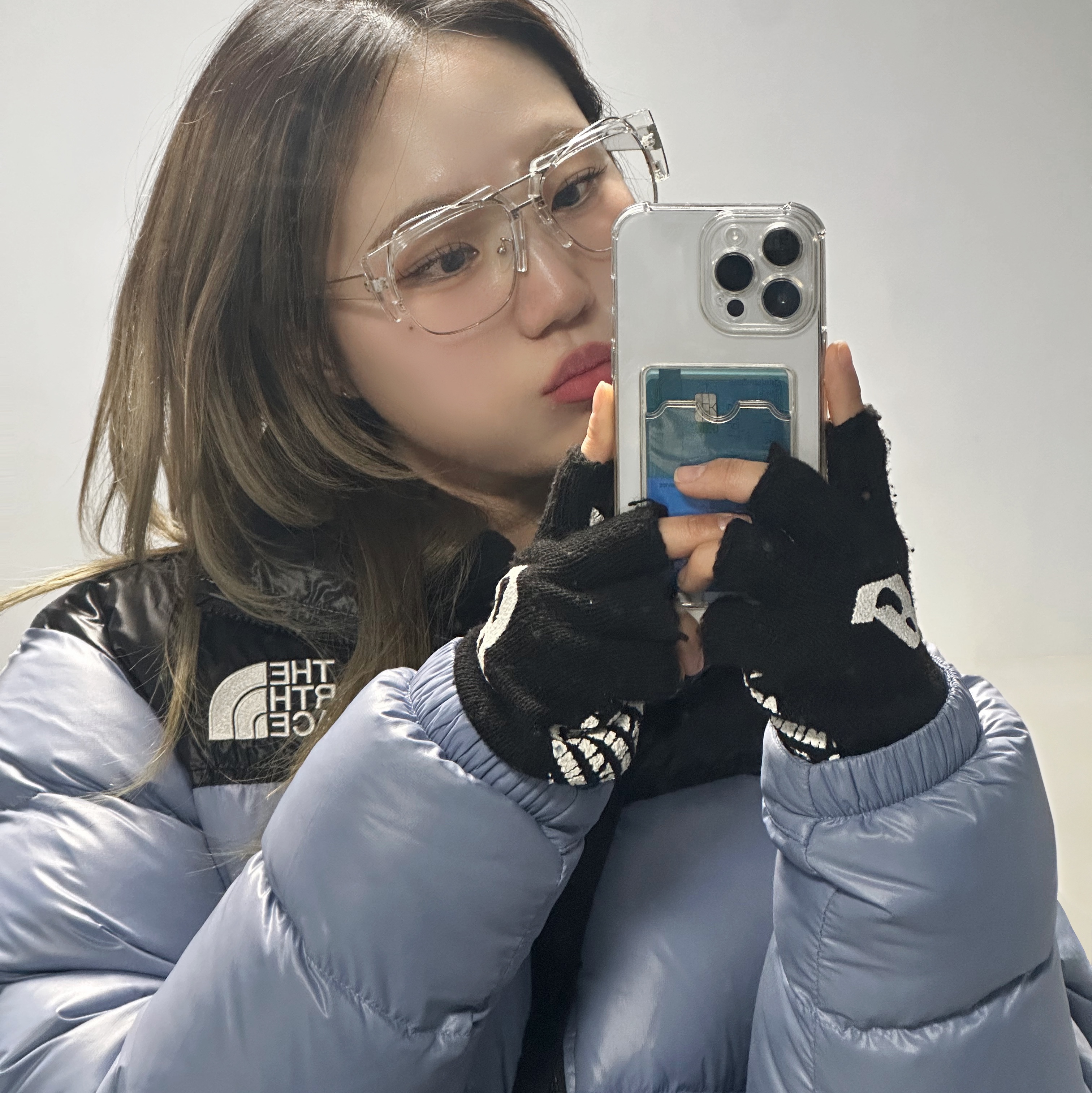 (W) The North Face Nuptse Short Jacket Folk Blue 착용 스타일