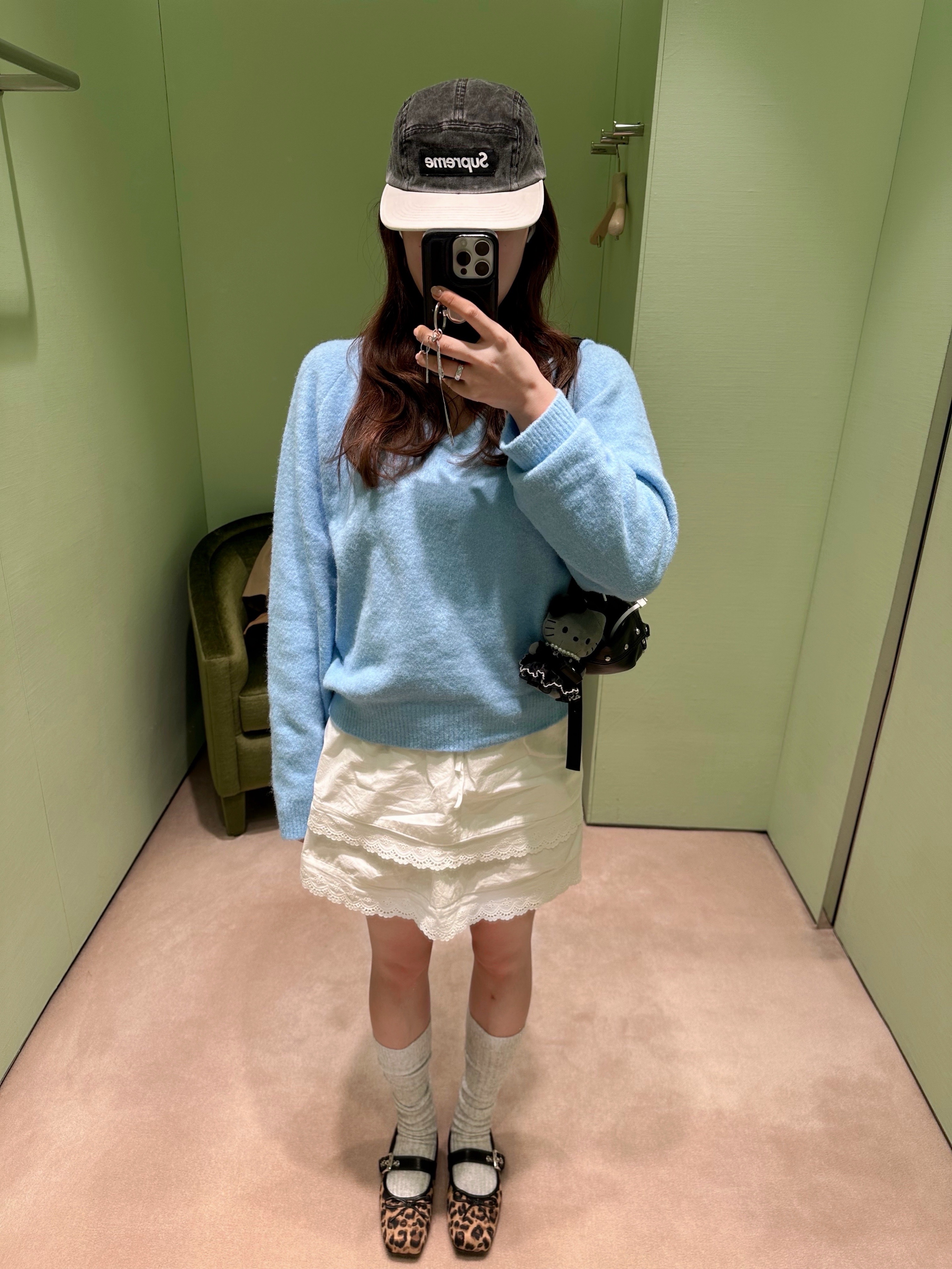 Supreme Pigment 2-Tone Camp Cap Black - 24SS 착용 스타일