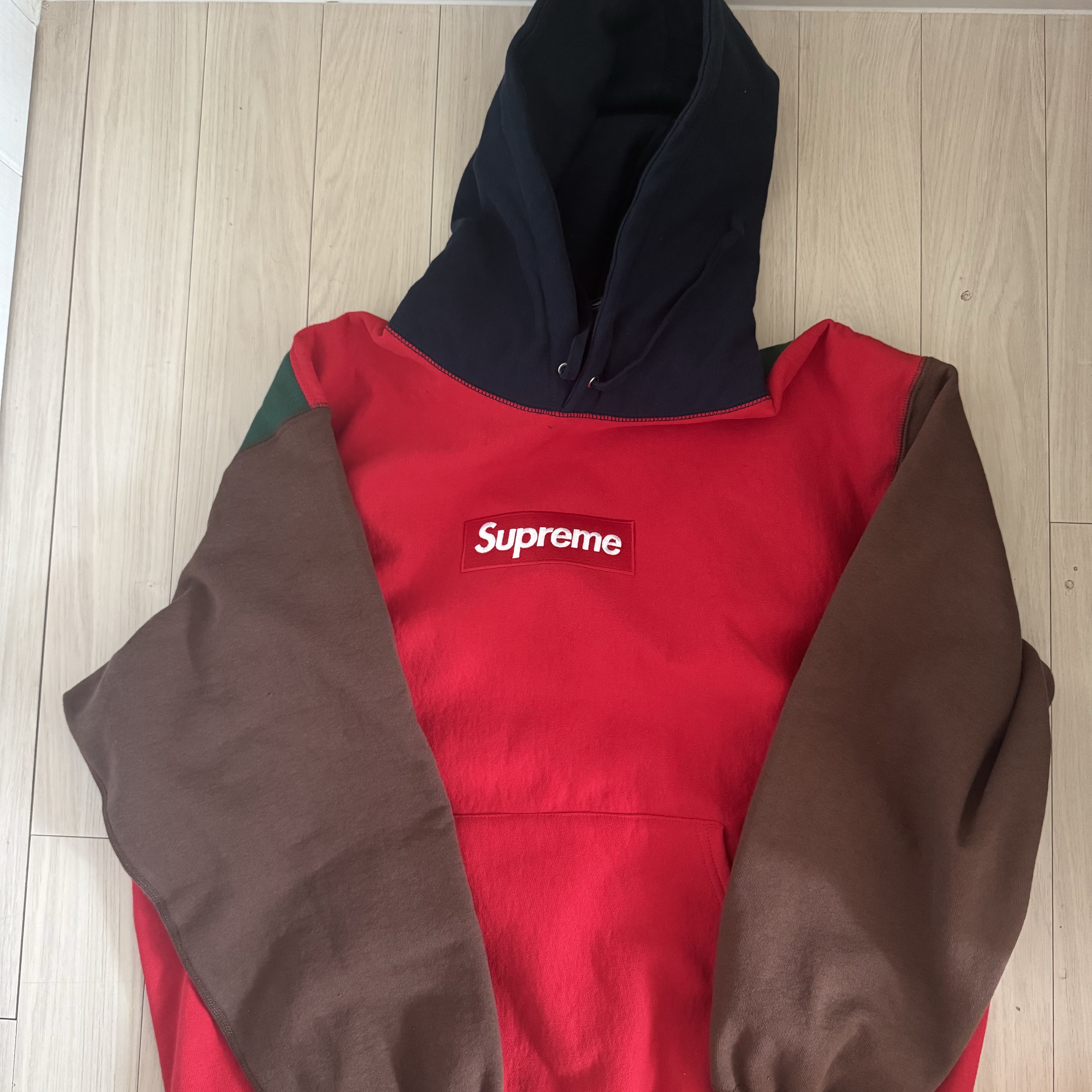 Supreme Box Logo Hooded Sweatshirt Multicolor - 24FW 착용 스타일