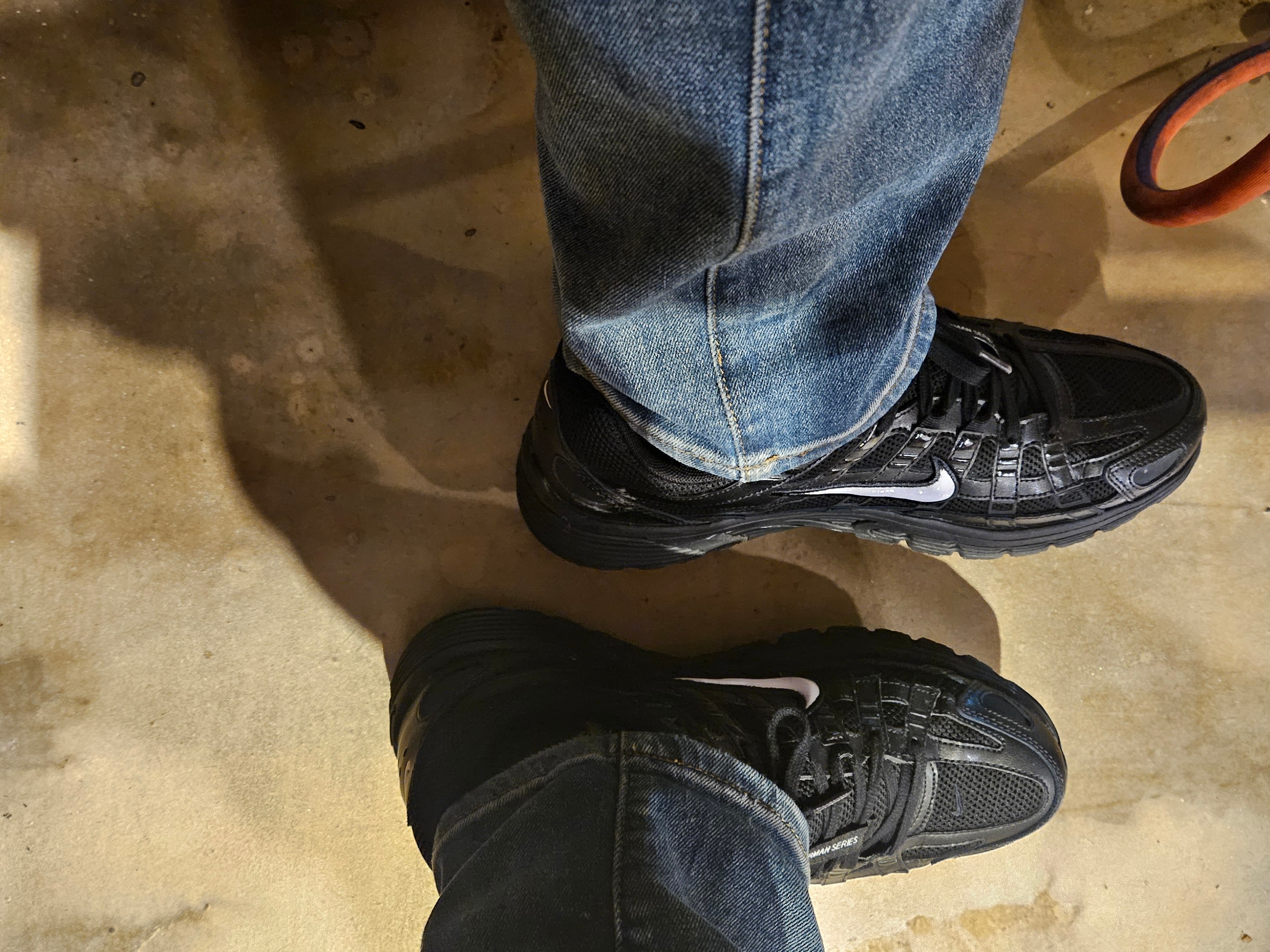 Nike P-6000 TRK3 Black White 착용 스타일