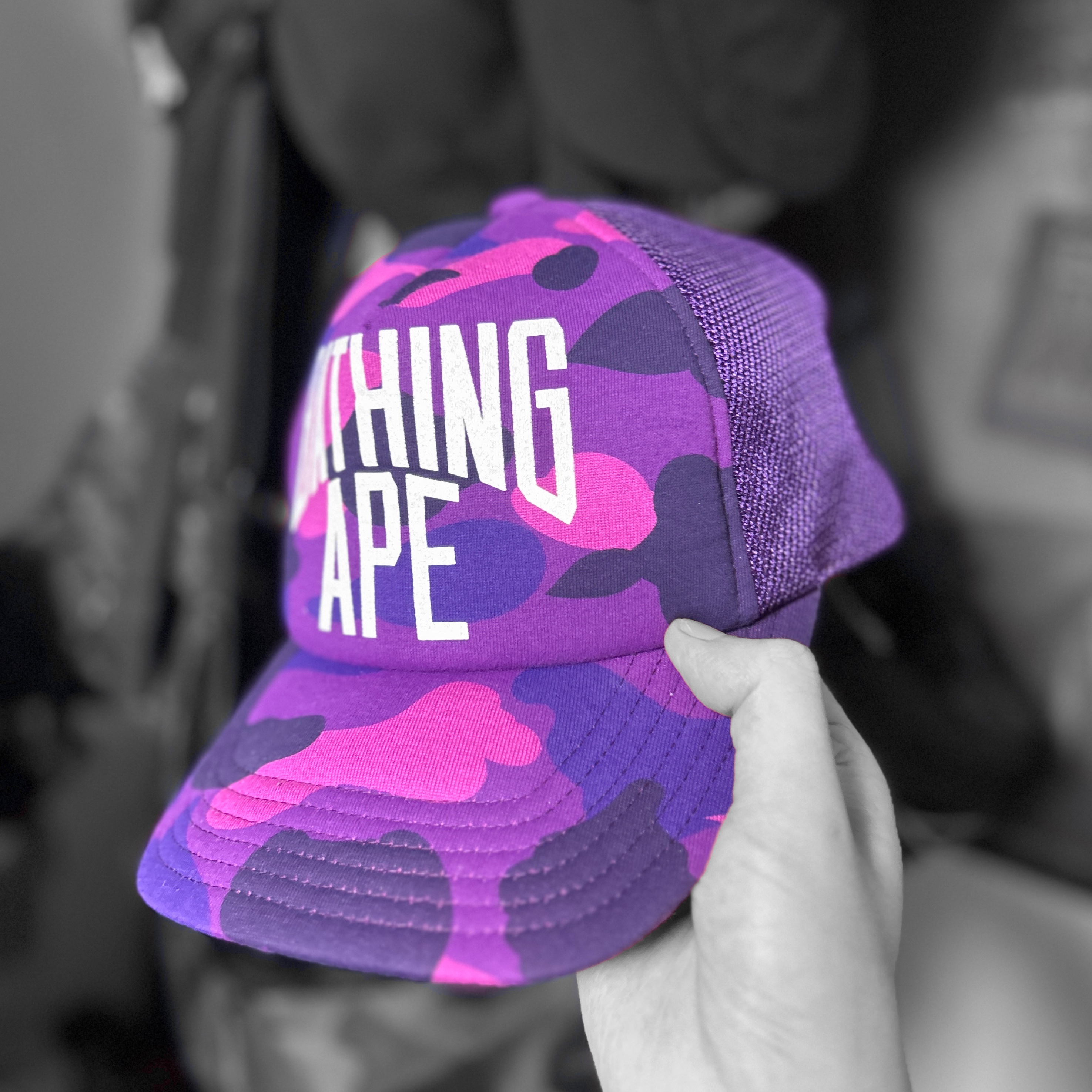 BAPE Color Camo NYC Logo Mesh Cap Purple 착용 스타일