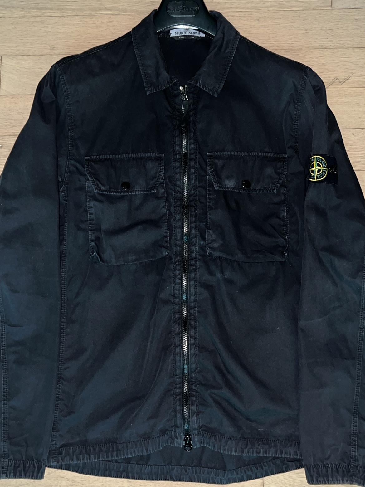 Stone Island 113WN T.CO+OLD Overshirt Black - 21FW 착용 스타일
